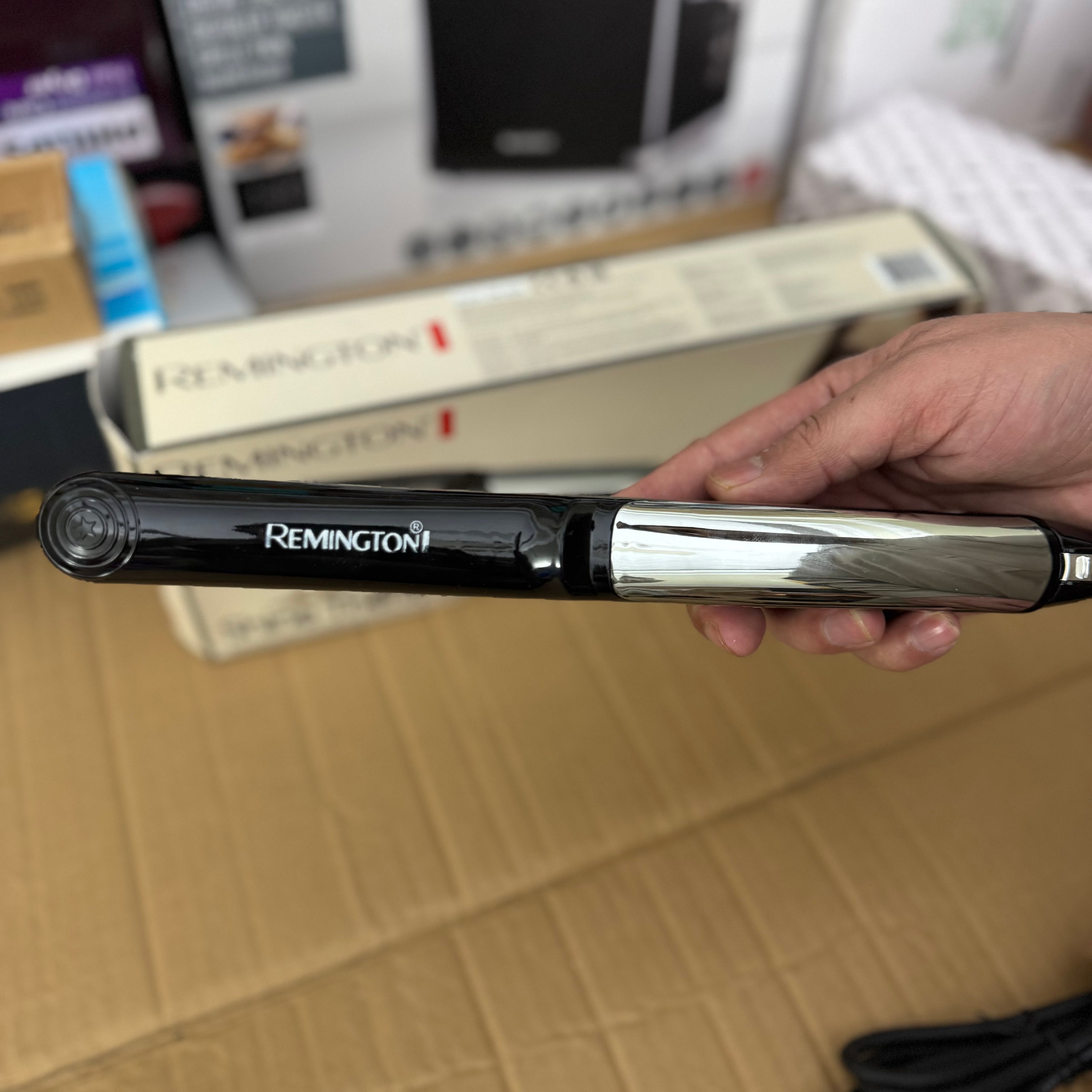 Remington Shine Therapy Hair Straightener - RM-3500