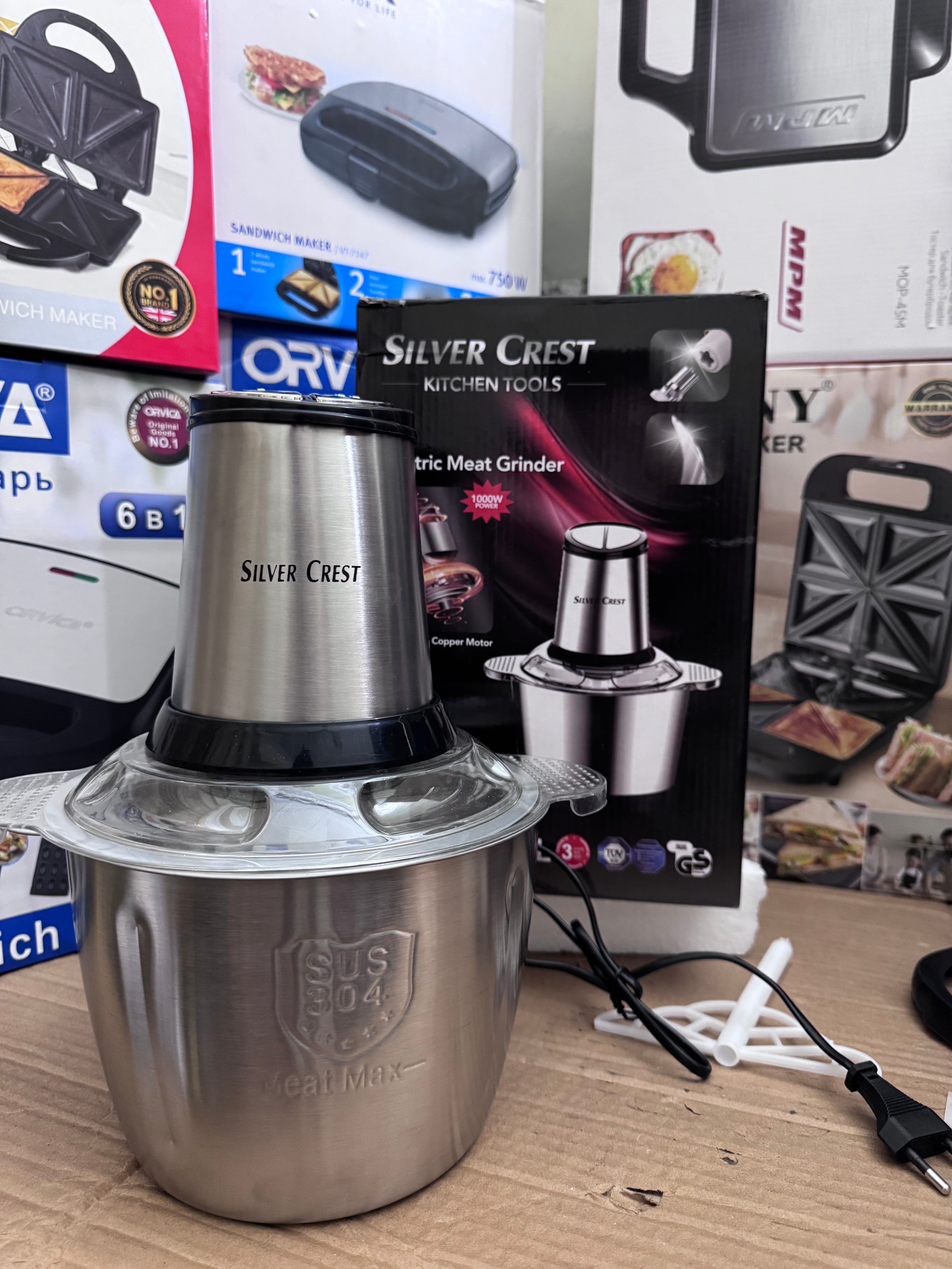Silver Crest Electric Meat Grinder 1000W – 3.0L Bowl | Lot Imported | Pakistan