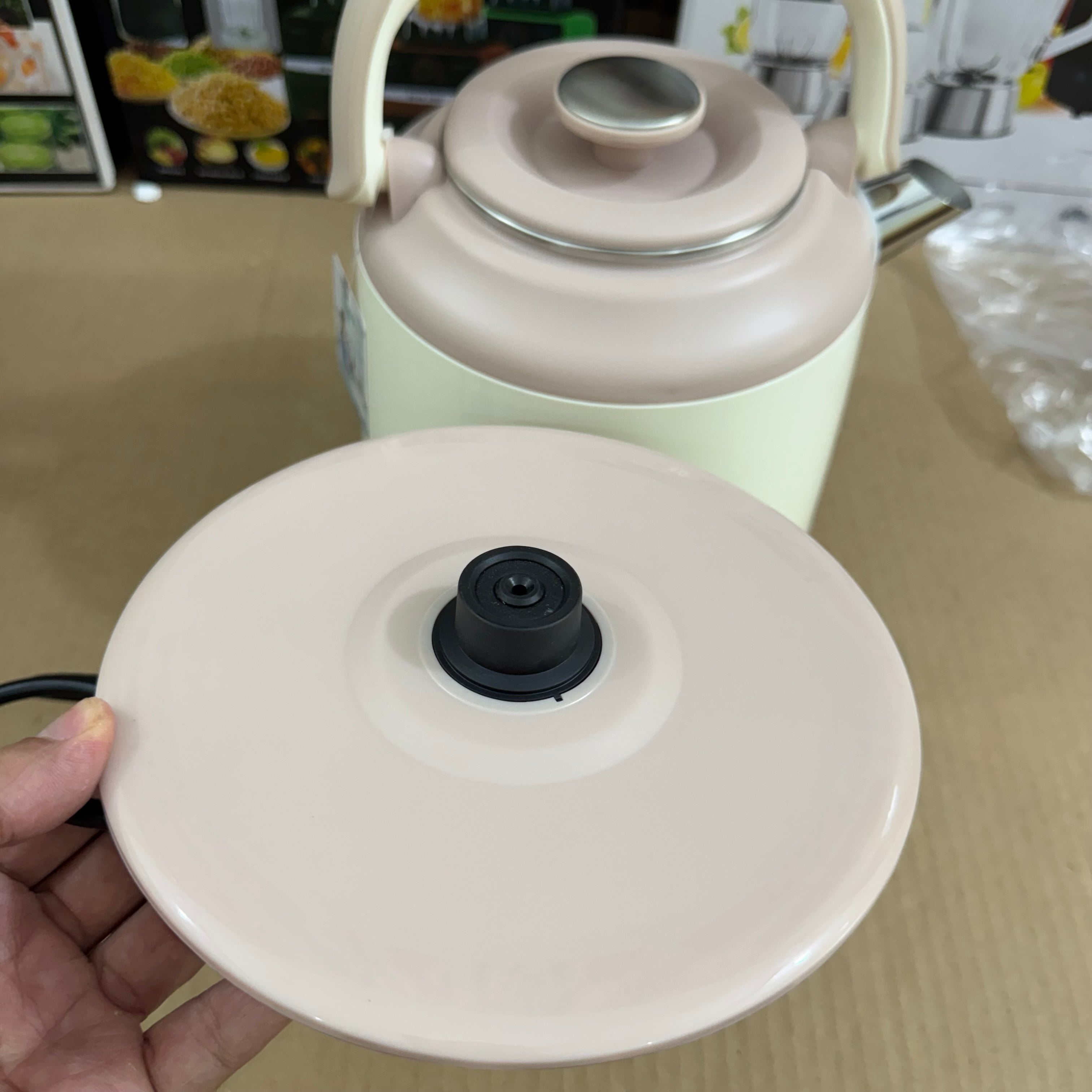 BOMN 2.0L Electric Kettle BM-1839