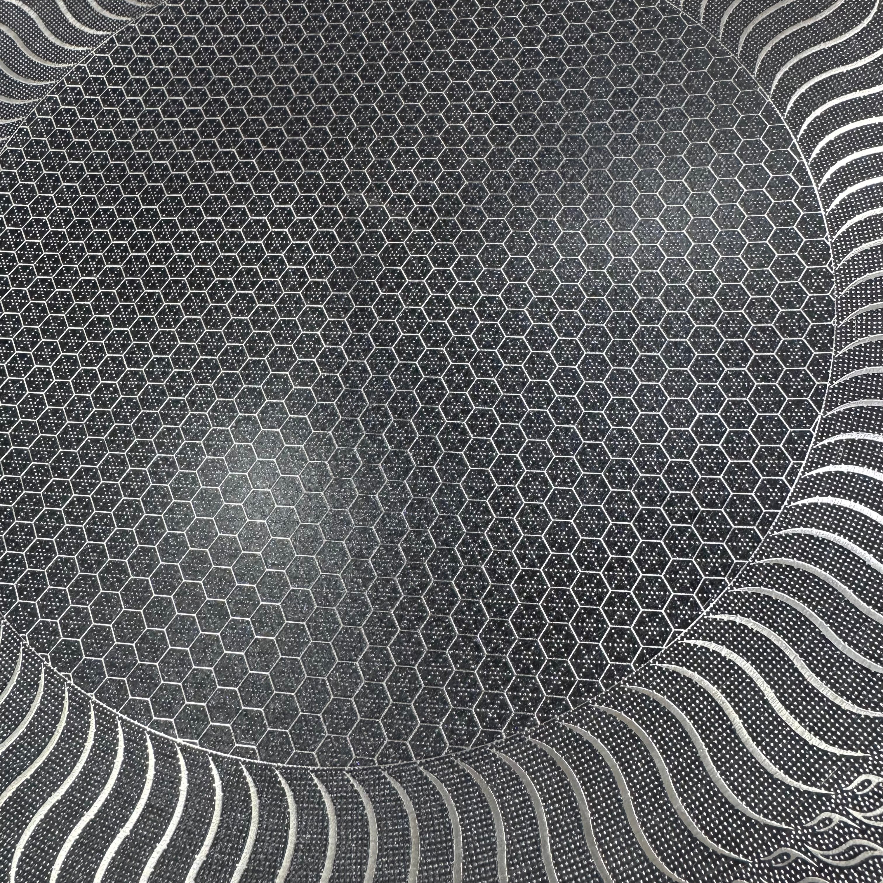 34CM Laser Crafted Nonstick Honeycomb Tawa
