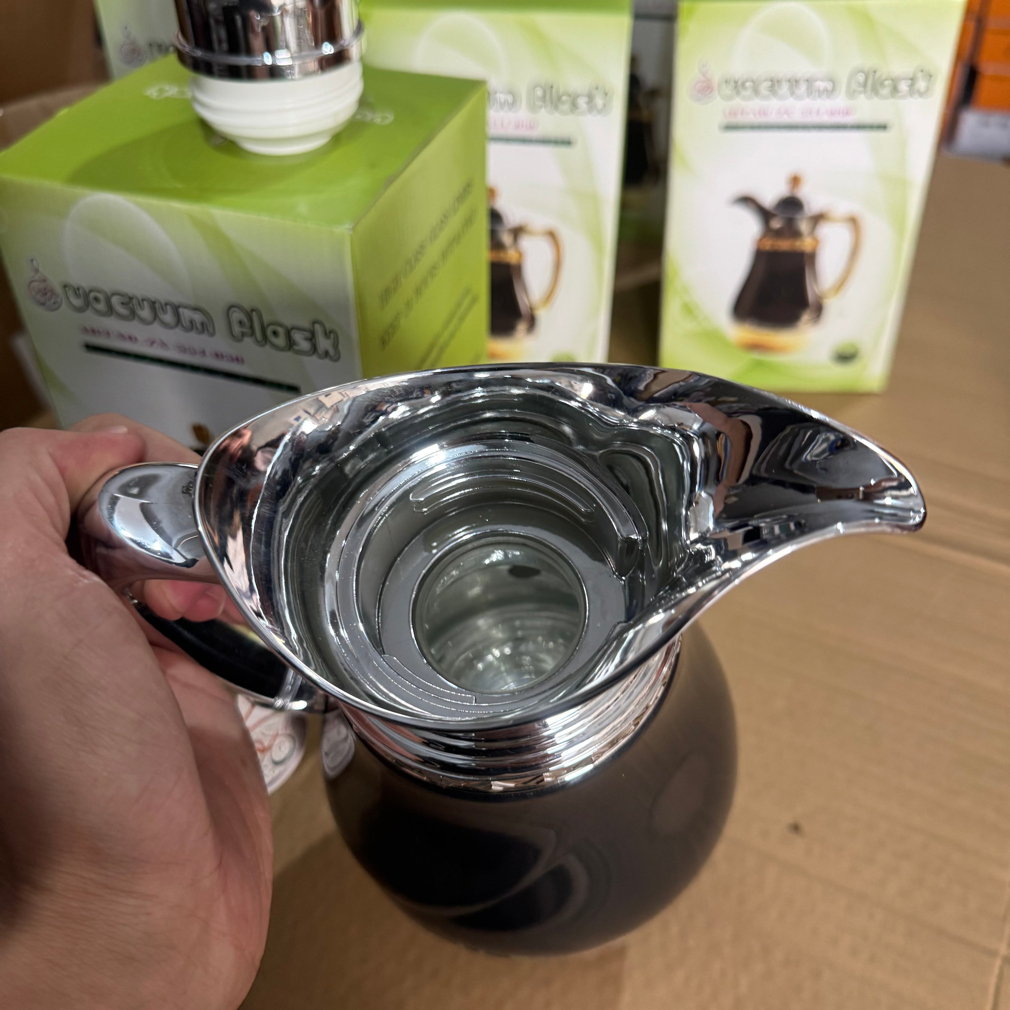 0.5L Premium Vacuum Flask - Insulated Thermal Coffee Carafe with Glass Liner