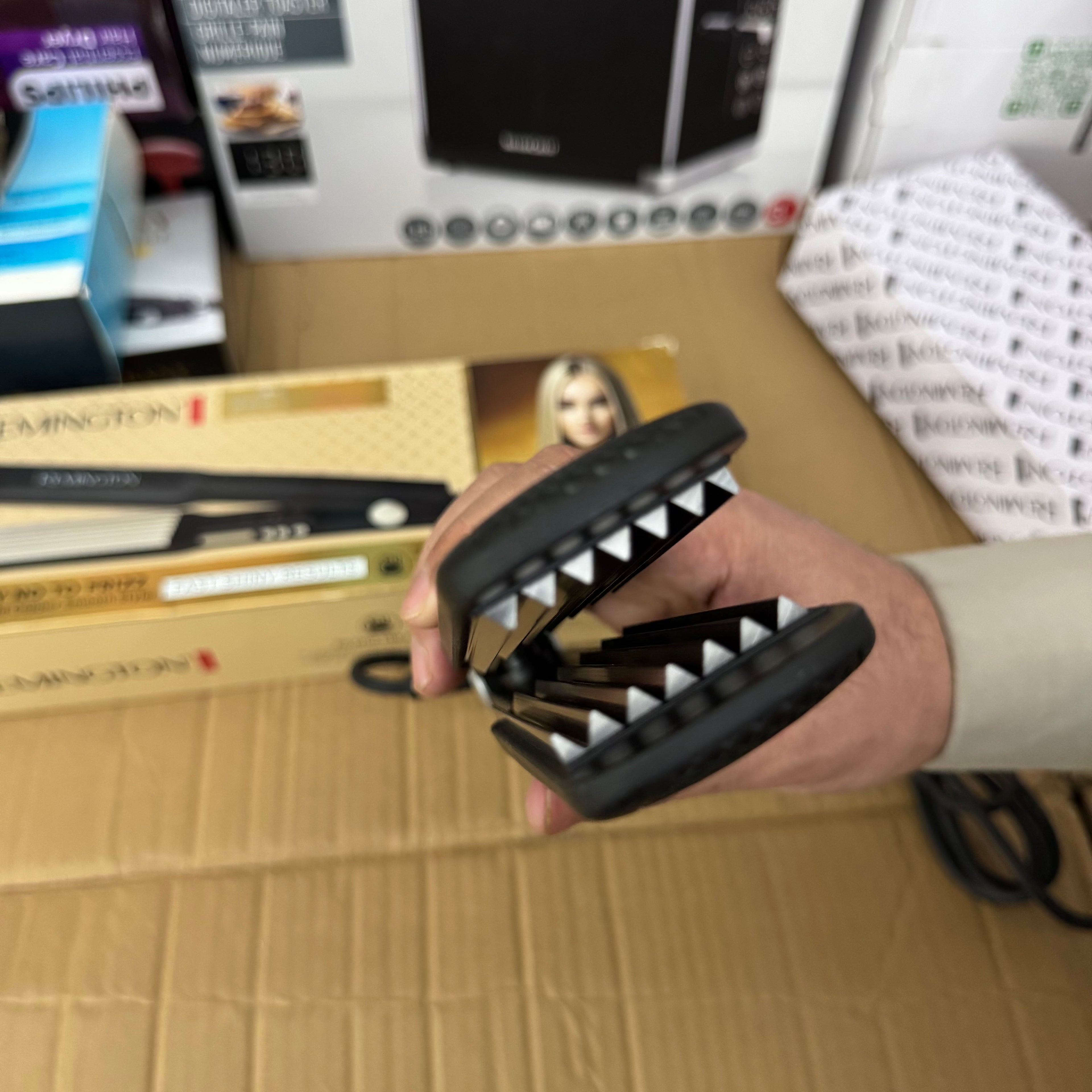 Lot Imported Remington Shine Therapy R-9940W