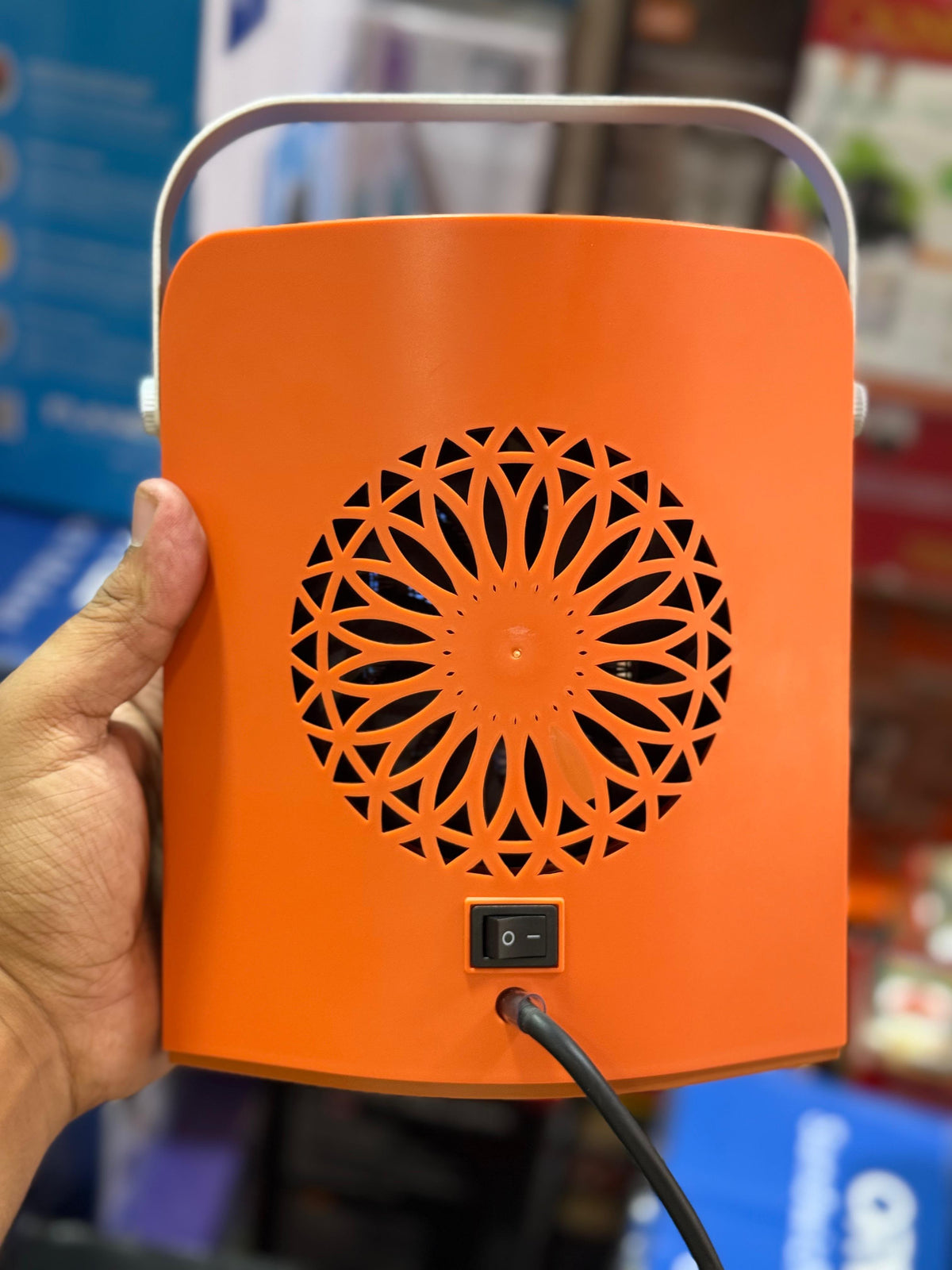 iFree Mini Electric Heater 950W – Portable PTC Ceramic Room Heater with Timer & Oscillation