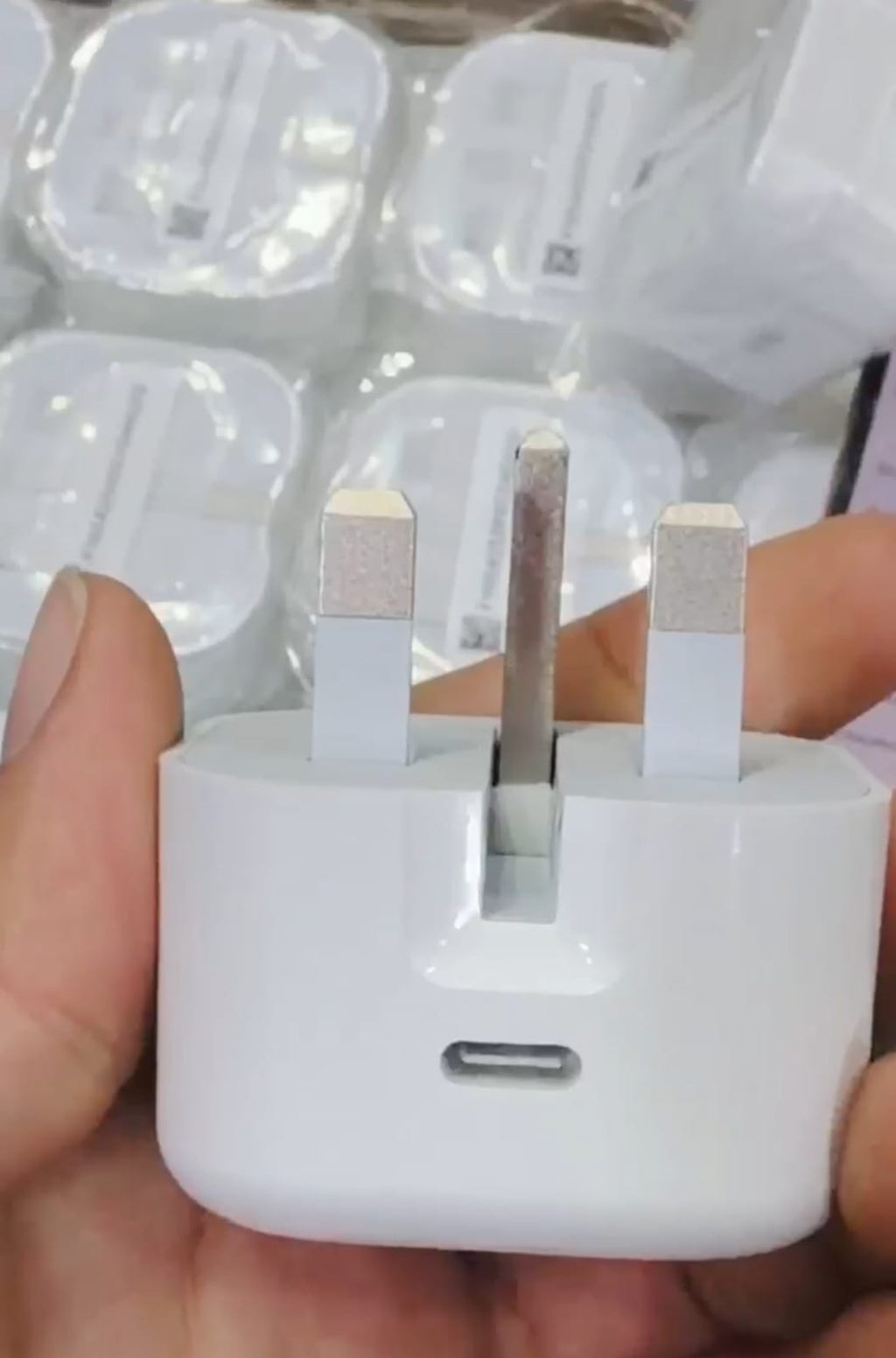 NFC 20W USB-C Fast Charging Power Adapter – UK 3-Pin Plug