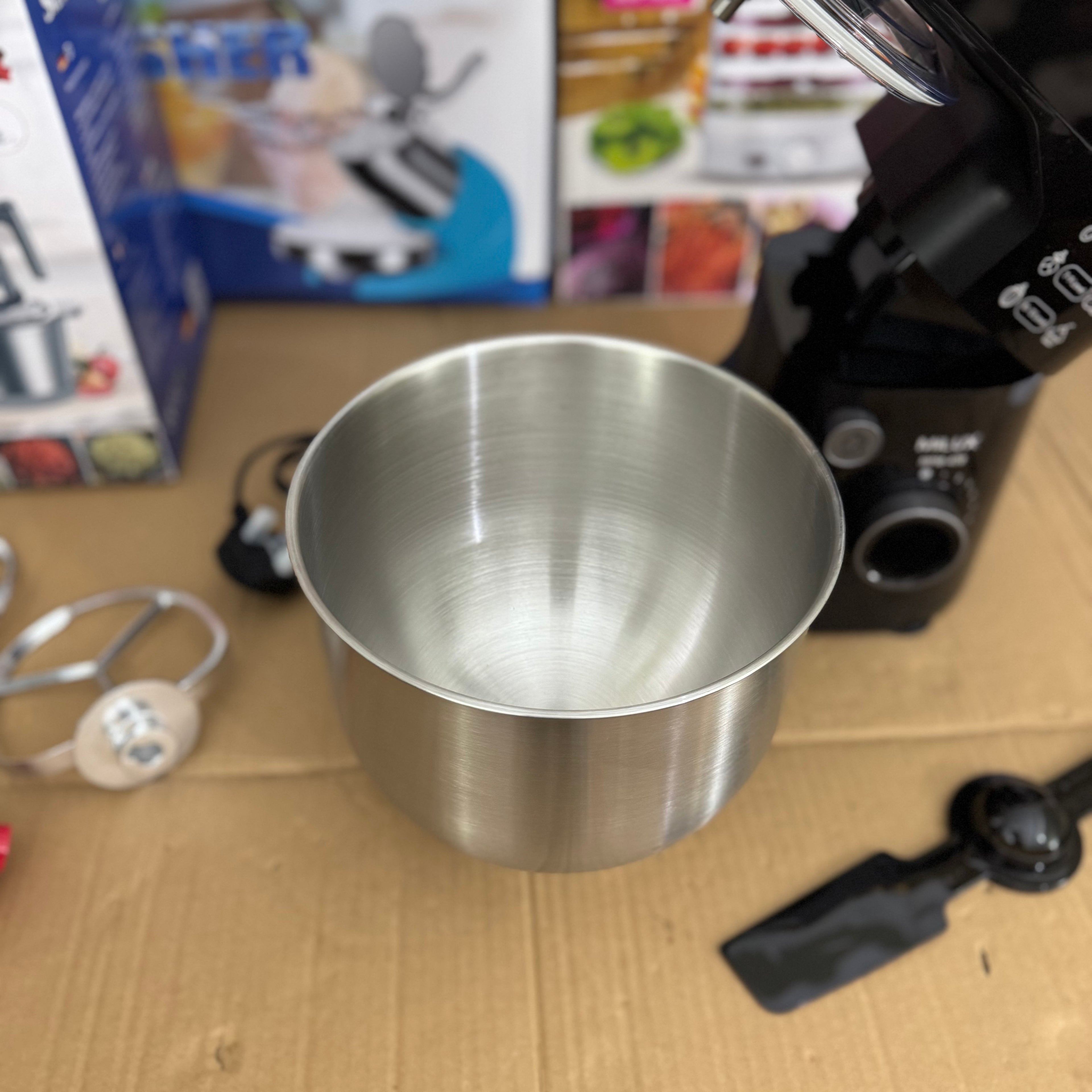 Milux 550W Power Mixer MPM-470 – 4.7L Lot Imported