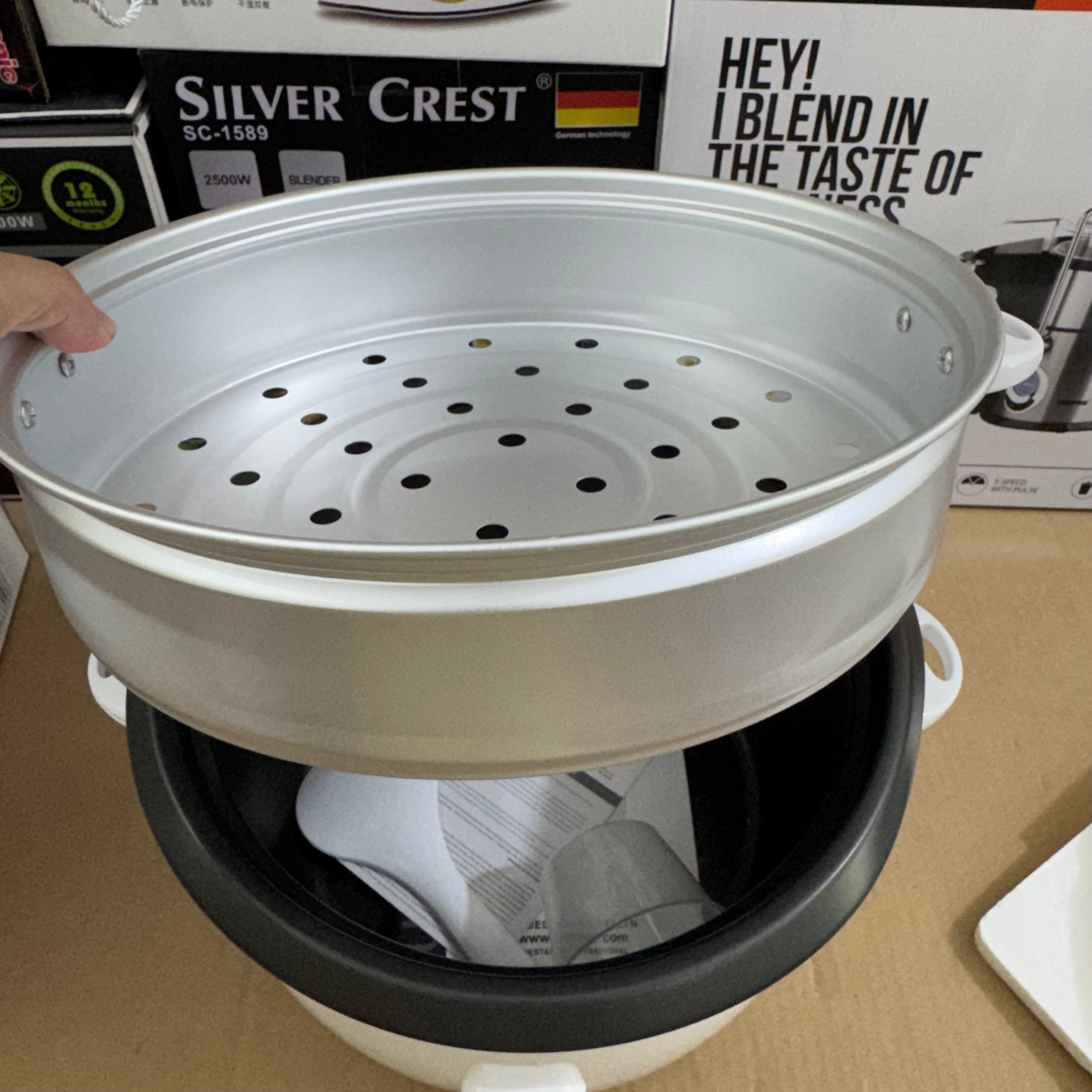 Geepas 2.8L Automatic Rice Cooker GRC4327N
