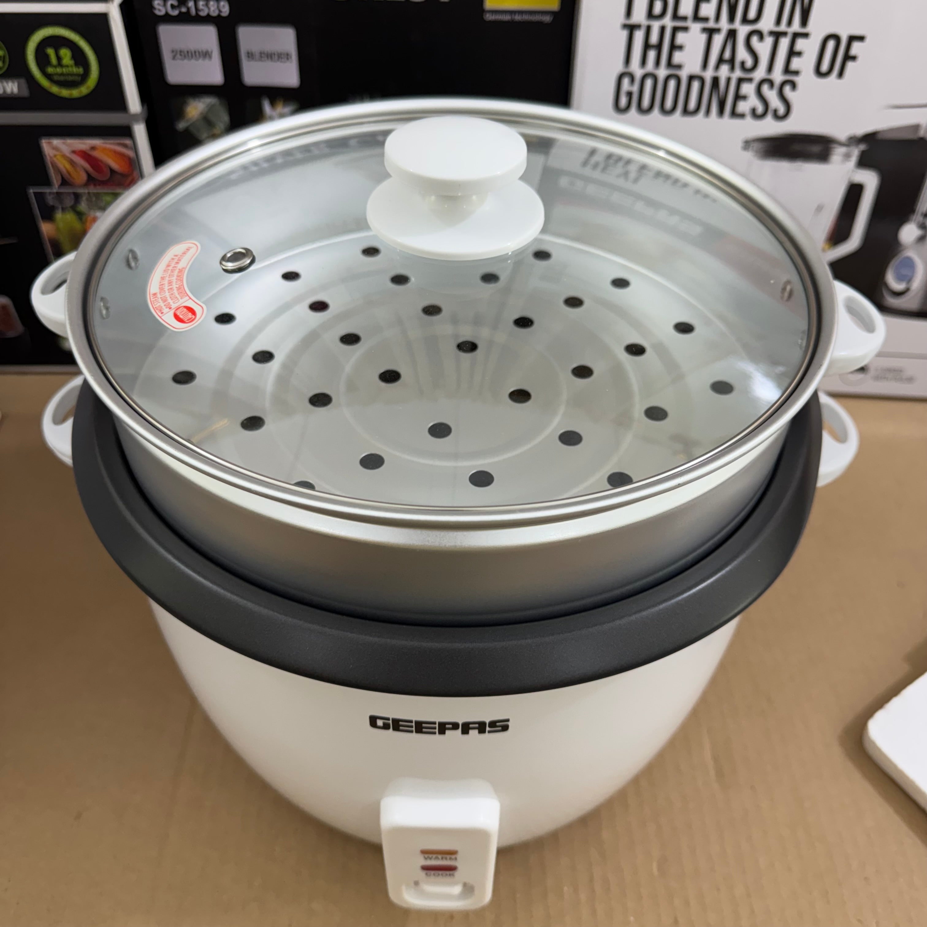 Geepas 2.8L Automatic Rice Cooker GRC4327N