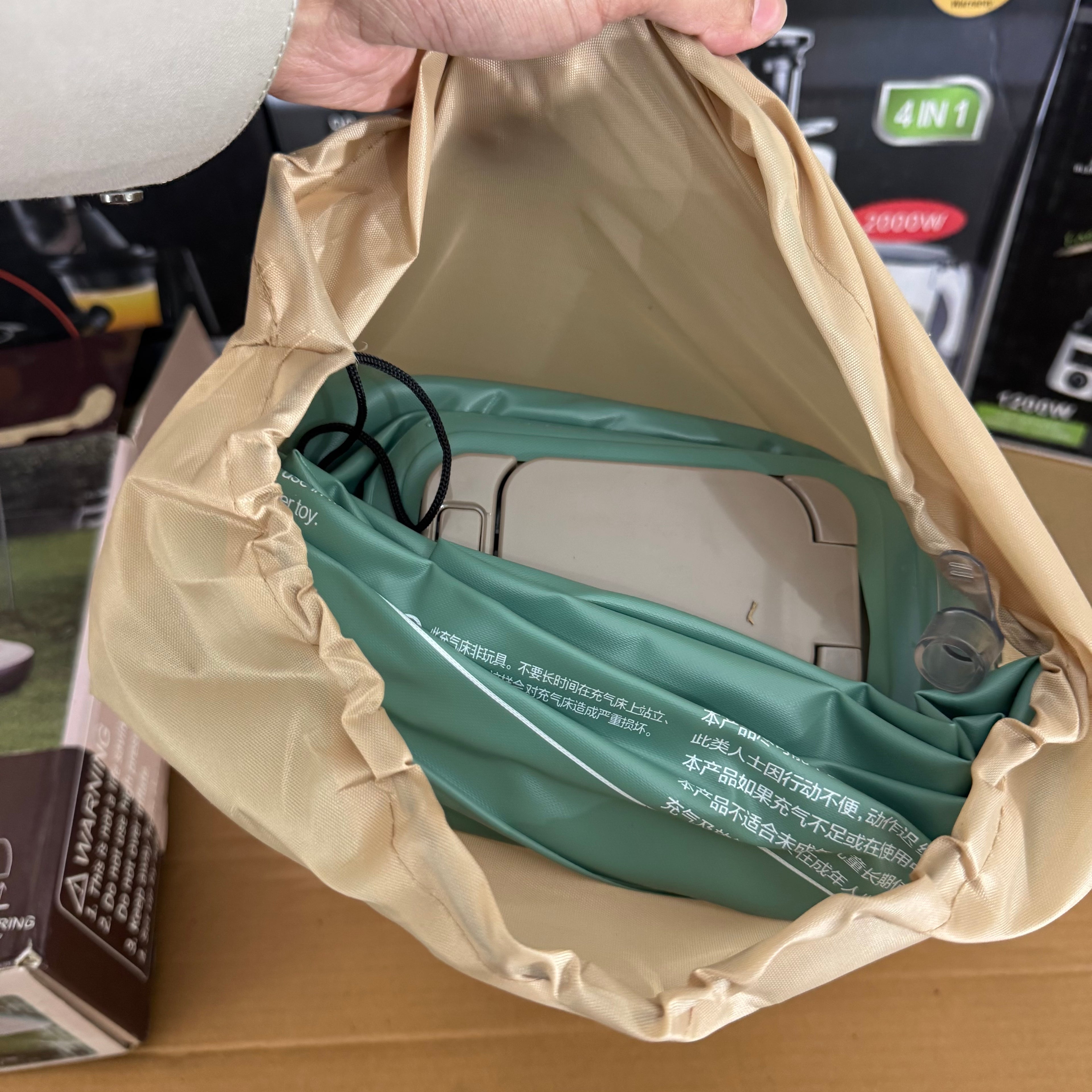 Leedsooy Single Size Inflatable Air Bed - Model 93003 Lot Imported