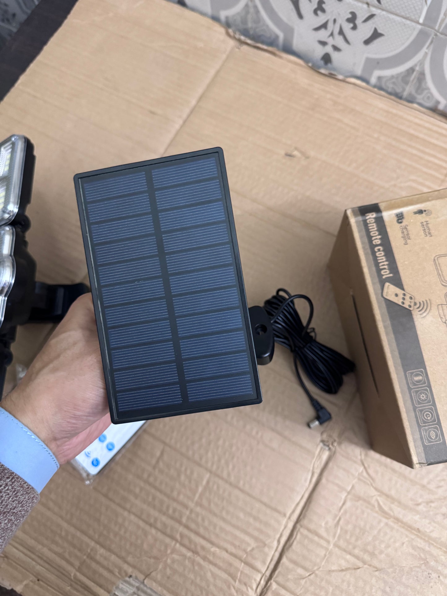 Lot Imported JD Solar Sensor Light – Remote Controlled Outdoor Security Lamp