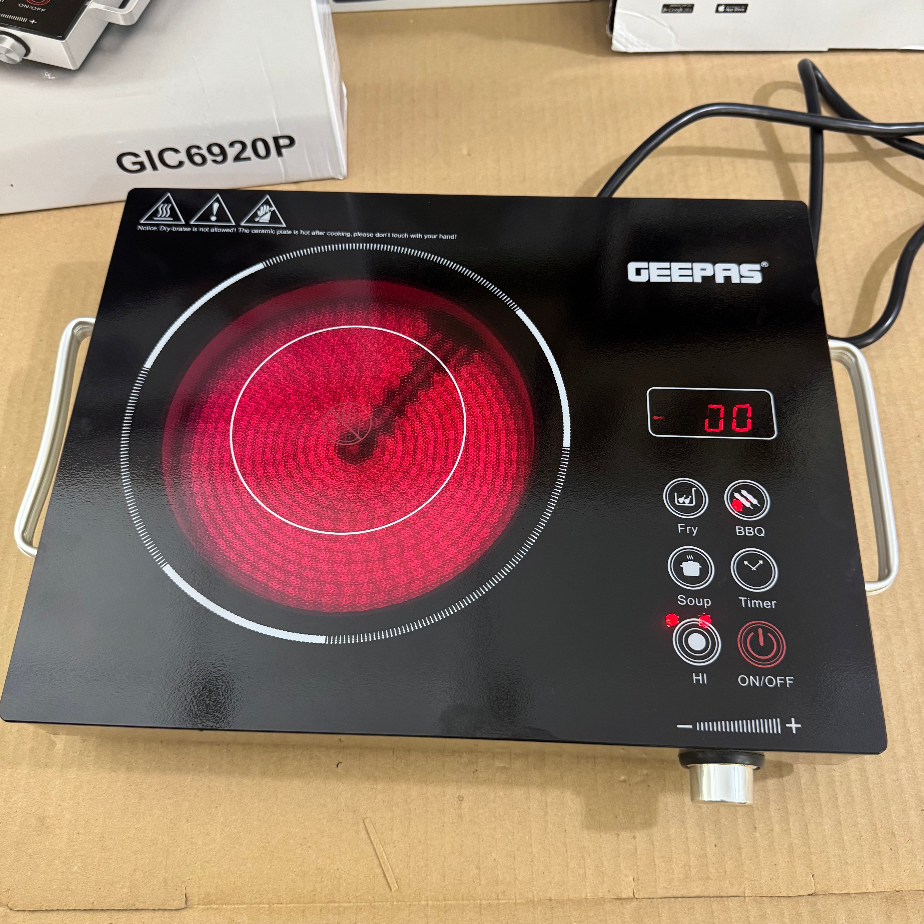 Geepas 2600W Digital Infrared Cooker GIC6920P – Heavy Duty 6months warranty