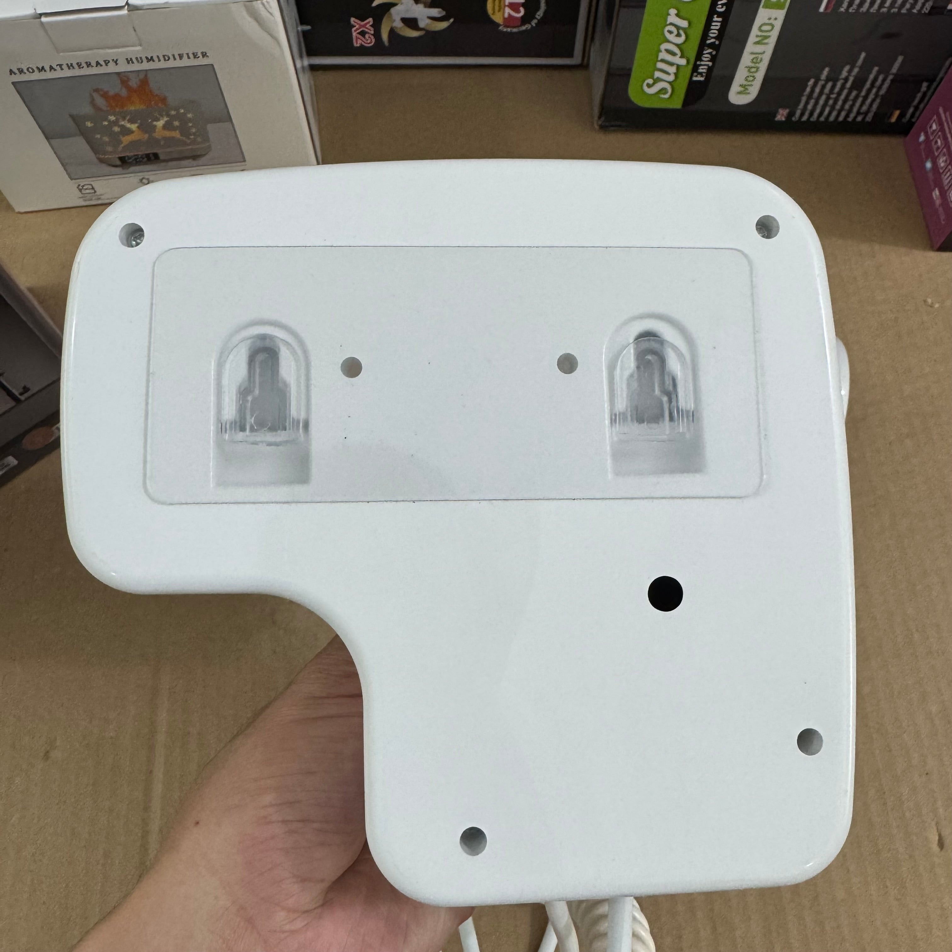 Geepas Wall-Mounted Hair Dryer (GHD86073) – Original