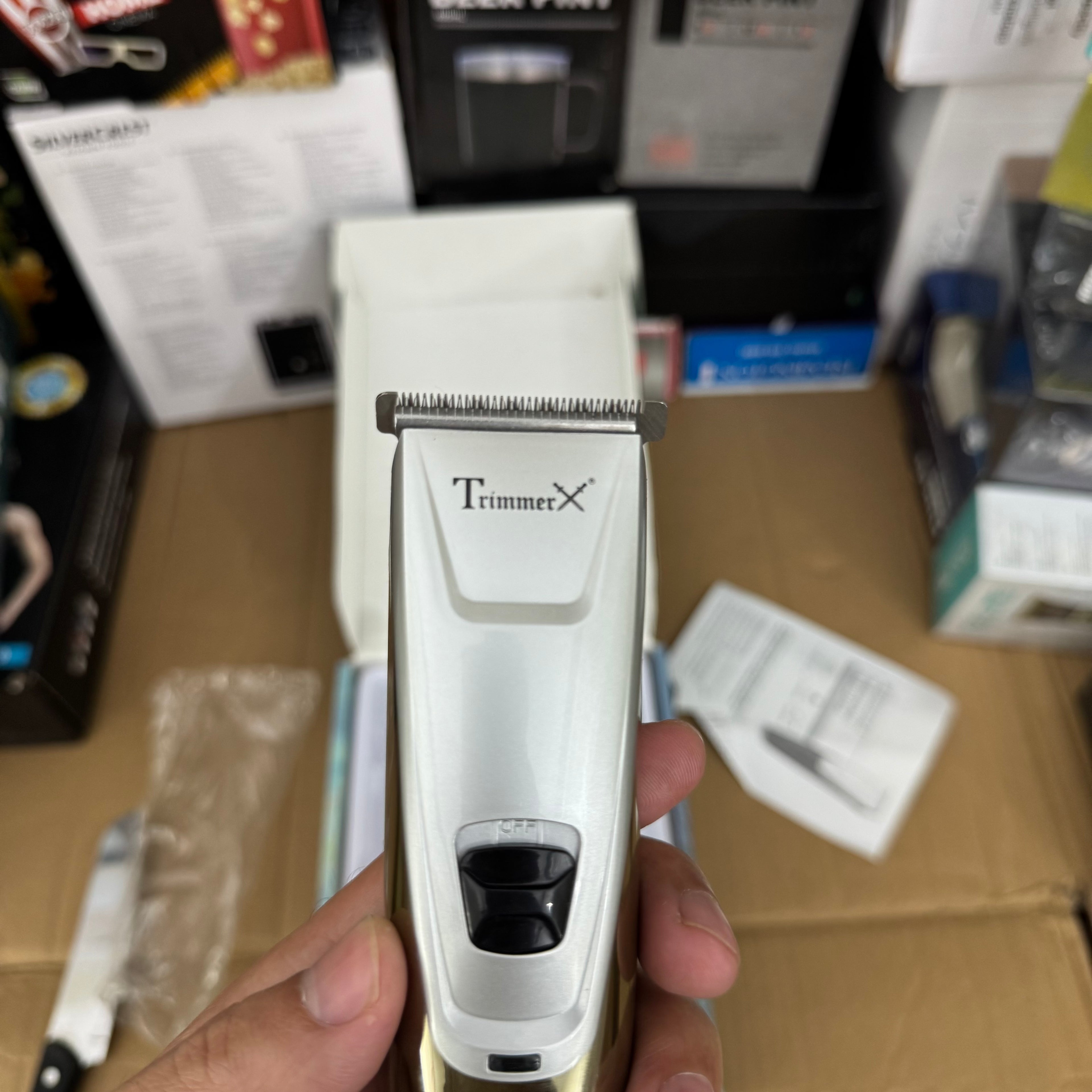 Lot Imported Trimmer TM-T9 Professional Hair Clipper - Full-Body Waterproof
