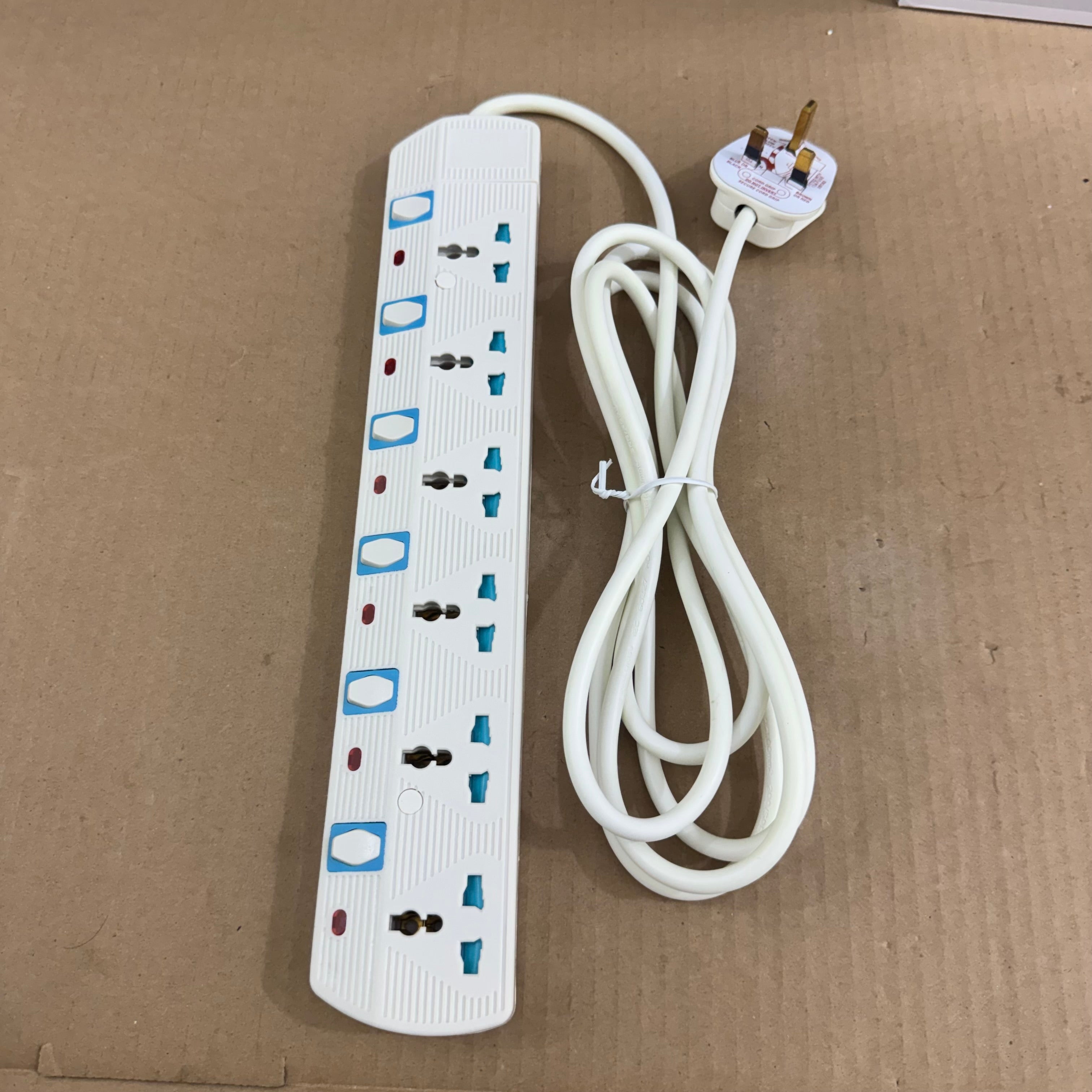 Geepas 6-Way Extension Socket GES4093
