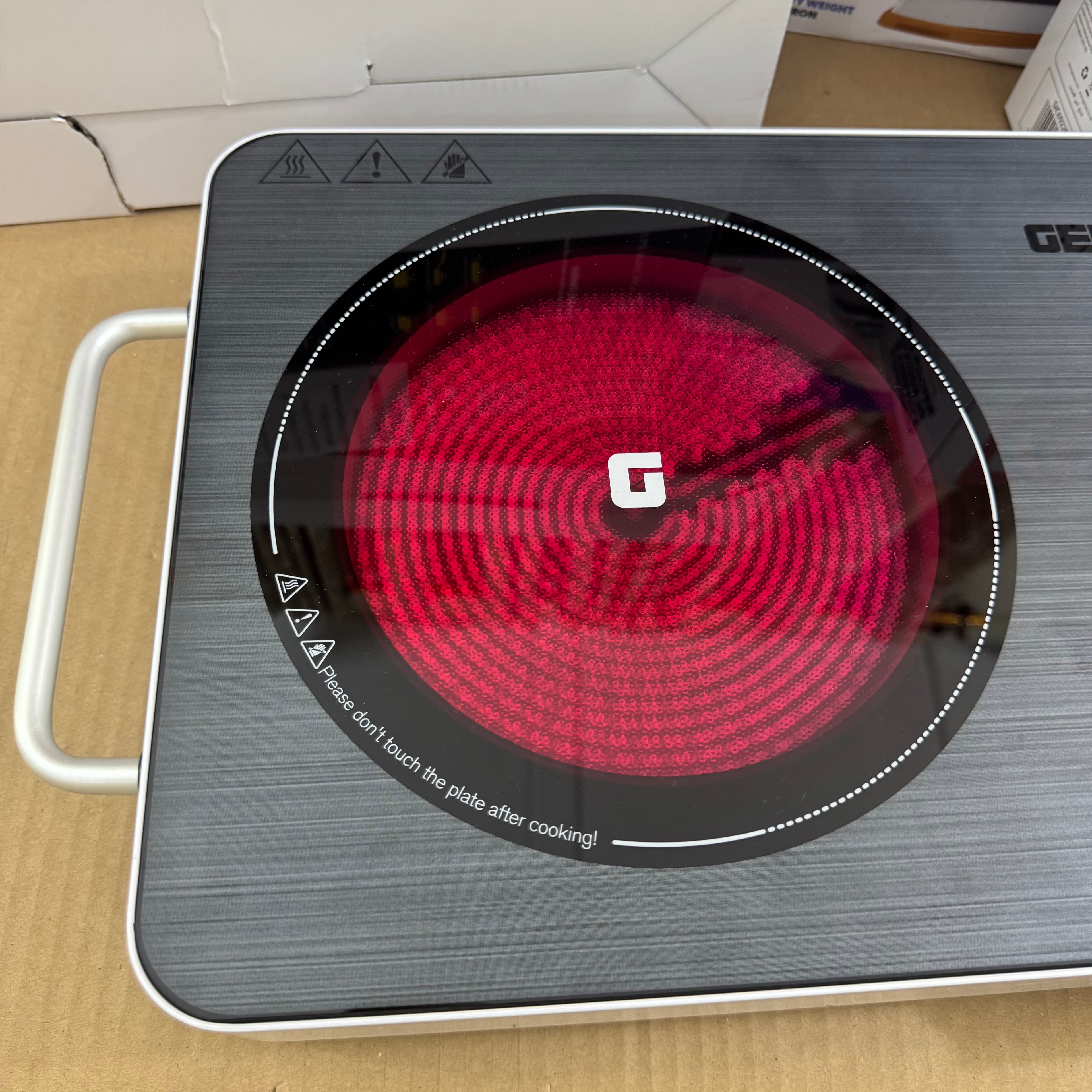 Geepas 3000W Digital Infrared Cooker GIC6922P-3K – 6months warranty