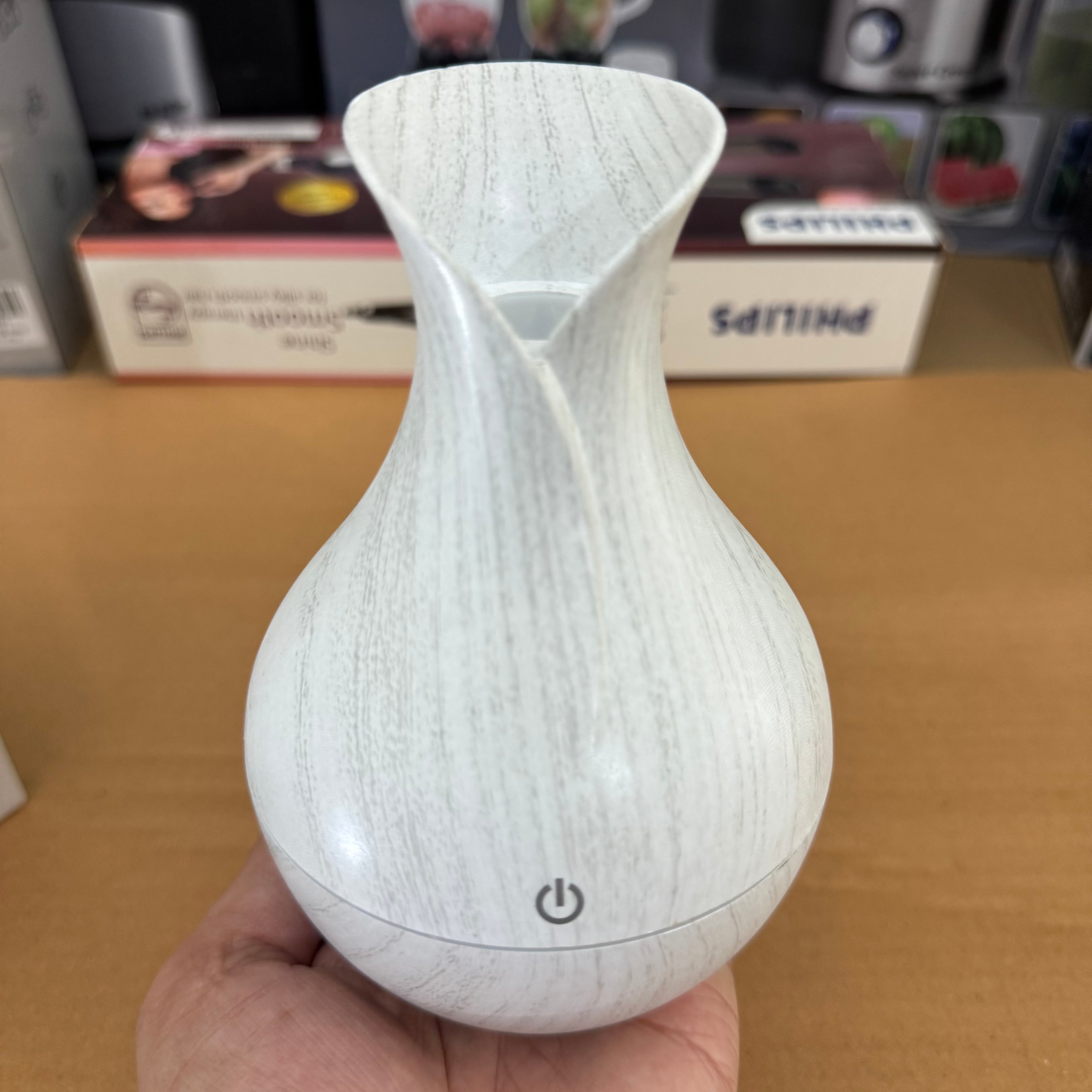 Ultrasonic Aroma Diffuser & Wood Grain Humidifier KJR-036 - Lot Imported
