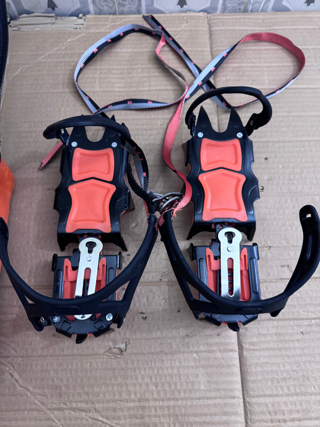 LOT Imported Anti-Slip Ice Snow Cleats Crampons (Pair for 1 Person) – Travel & Hiking