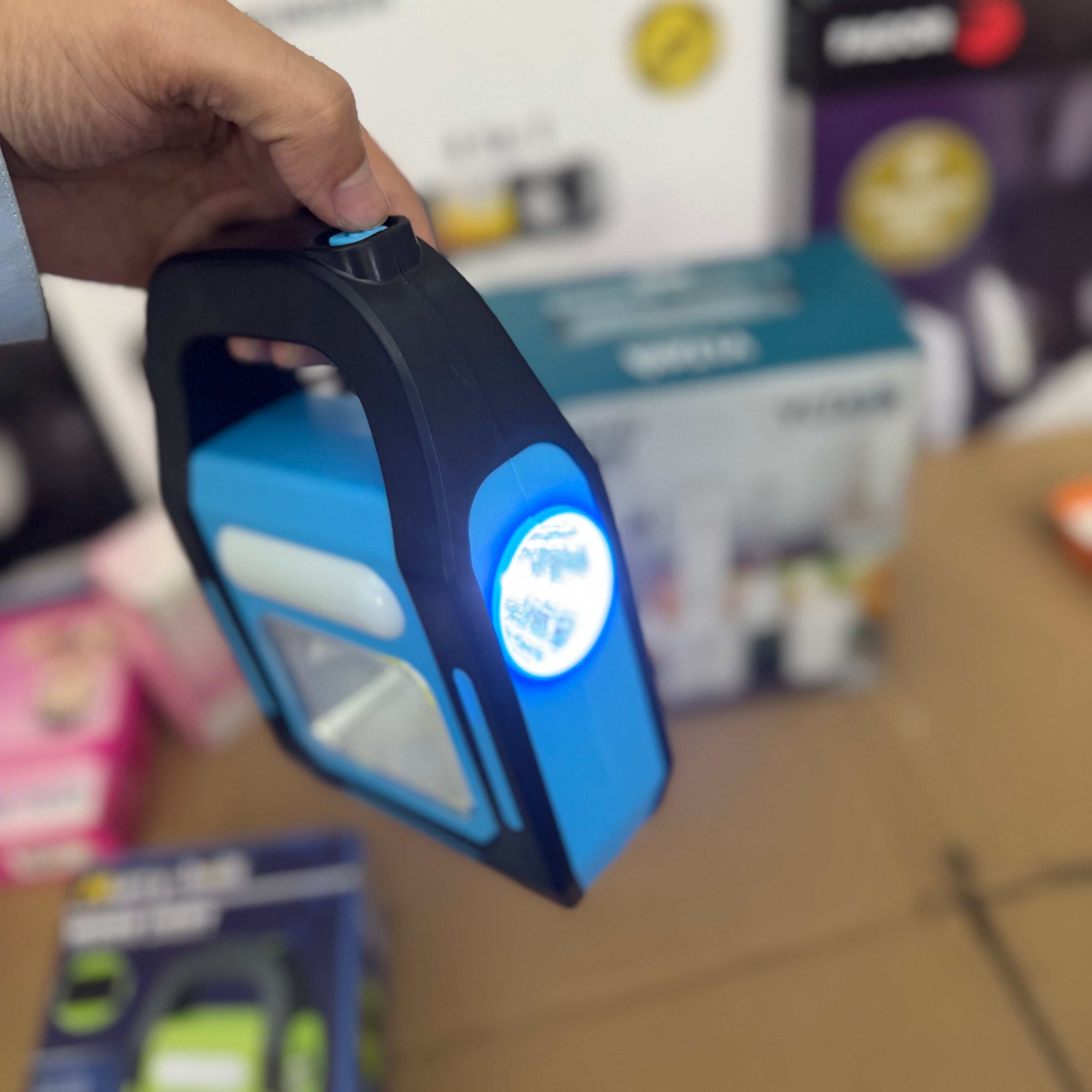 Hurry-bolt Solar Rechargeable LED Work Light & Emergency Power Bank