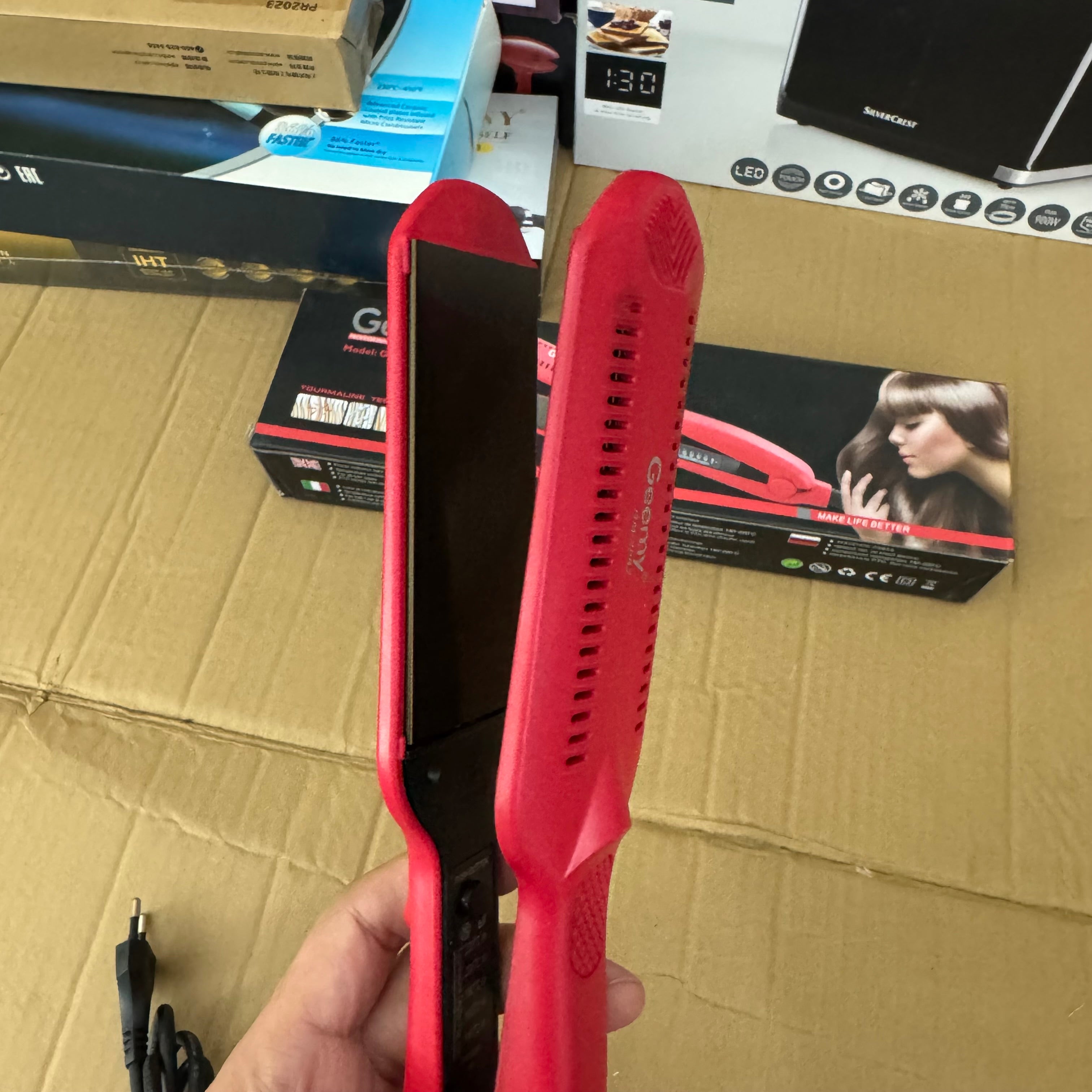 Lot Imported Geemy Professional Hair Straightener Model GM-2982