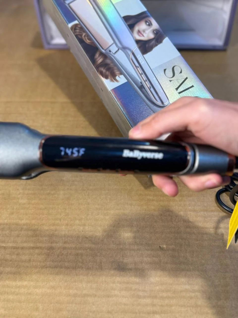 Babyverse Professional BA-464 980°F Hair Straightener – Ceramic Hair Styling Iron