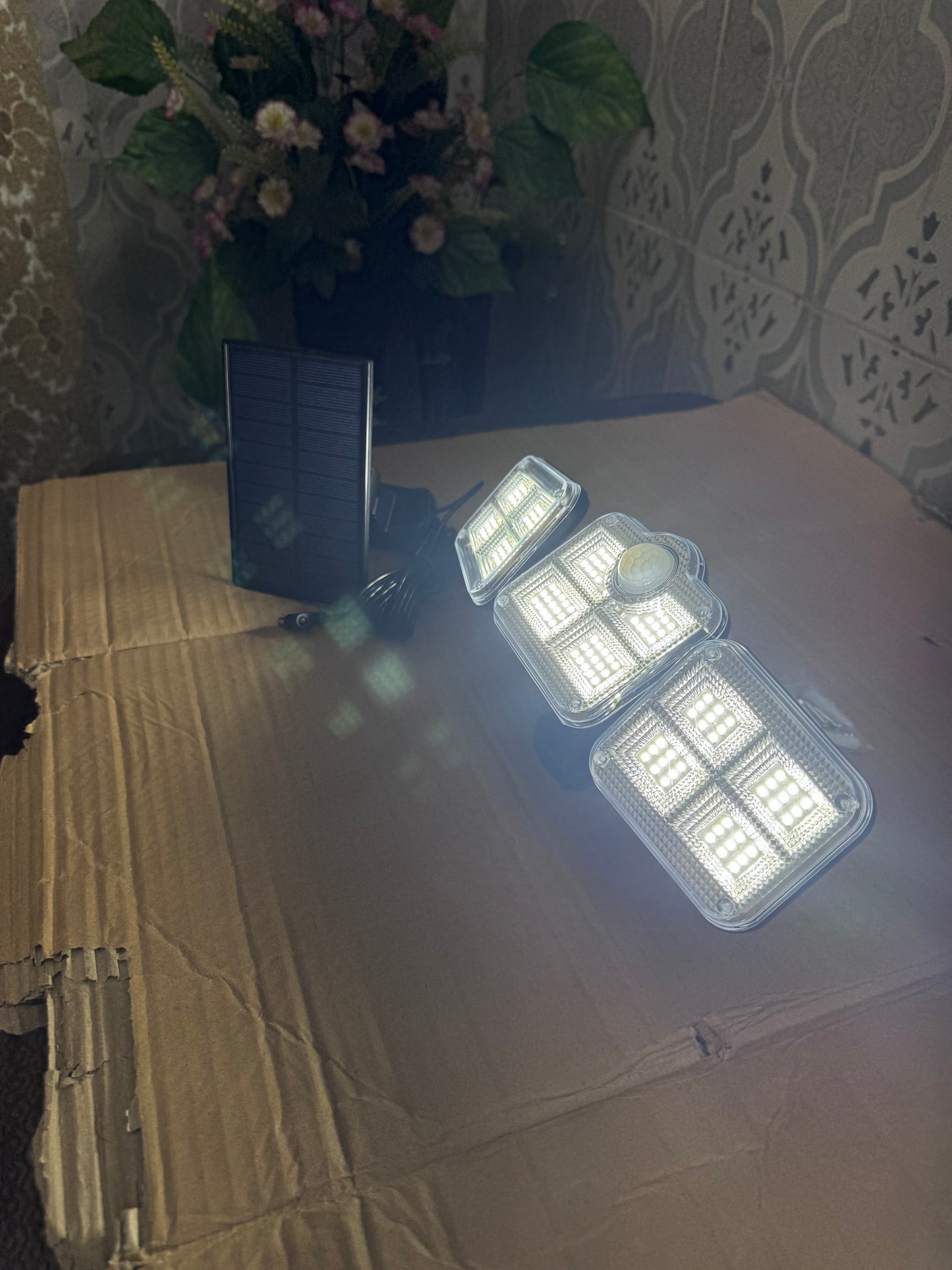 Lot Imported JD Solar Sensor Light – Remote Controlled Outdoor Security Lamp