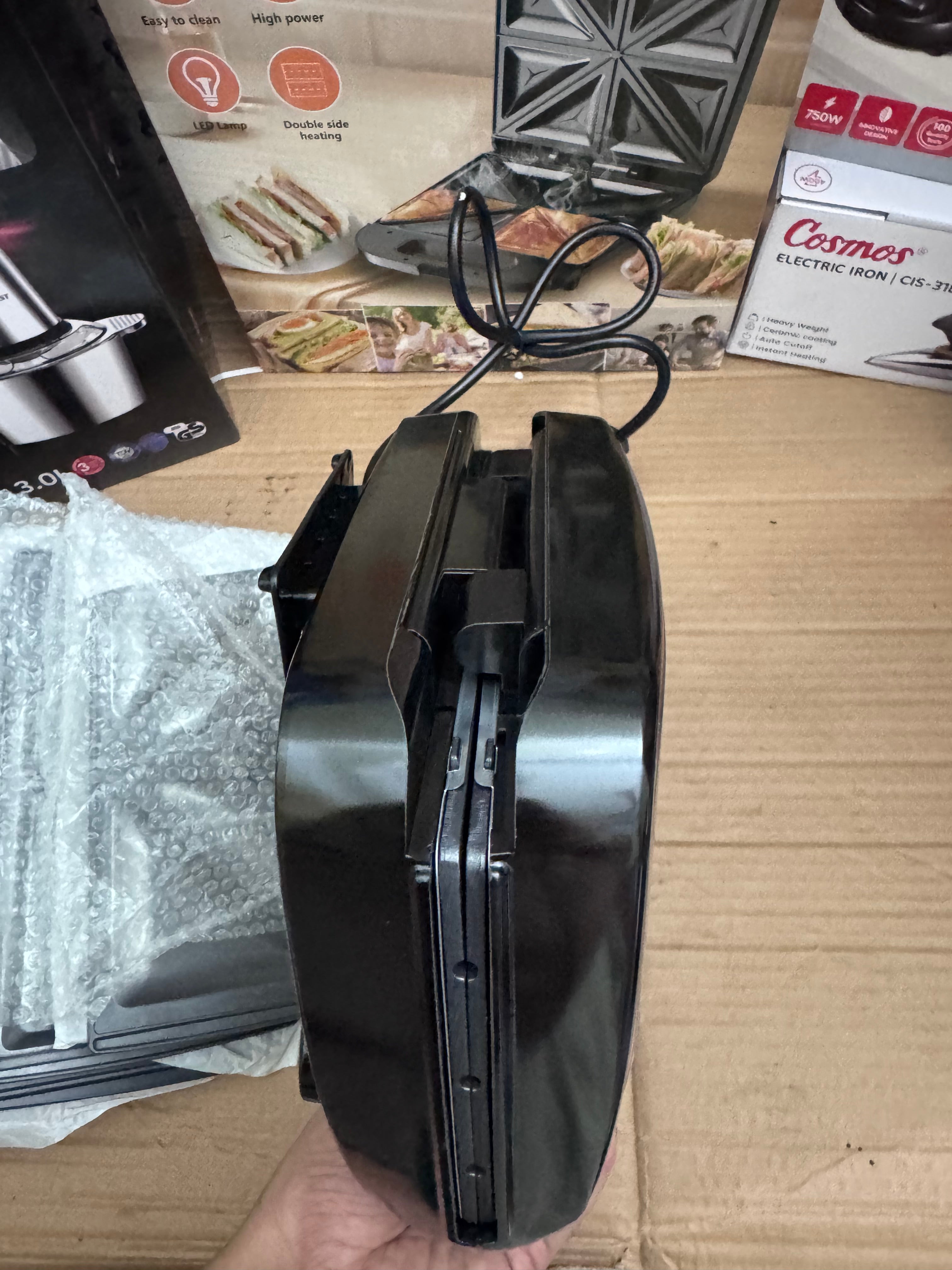 ORVICA ORM-8854 8-in-1 Sandwich Maker 2000W – Lot Imported | Multi Baker Machine in Pakistan