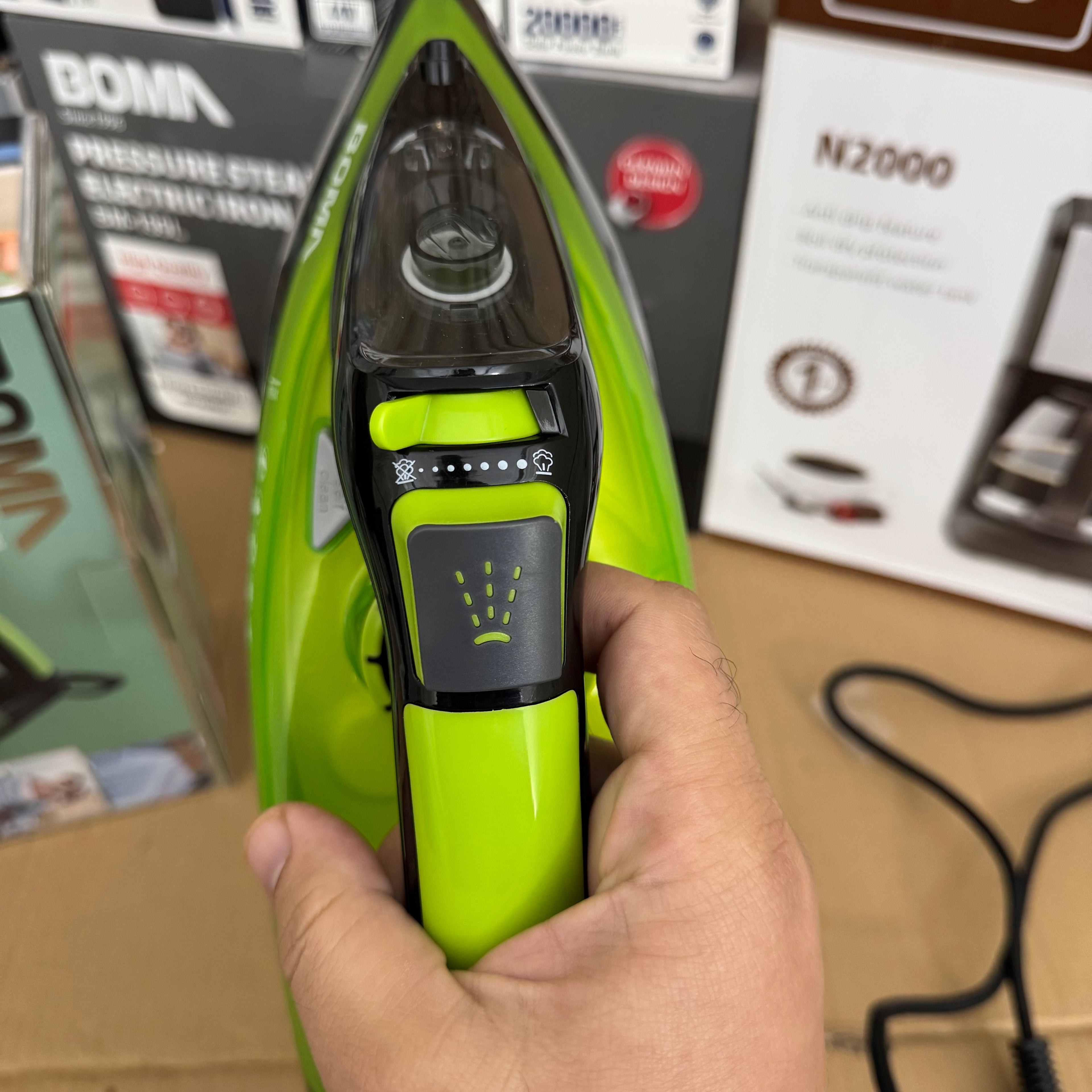 Boma BM-6038 28000W High-Performance Steam Iron