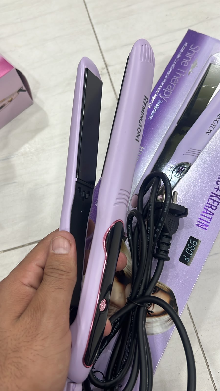 Remington Shine Therapy Ceramic + Keratin Hair Straightener E-5022 – Purple Digital Flat Iron