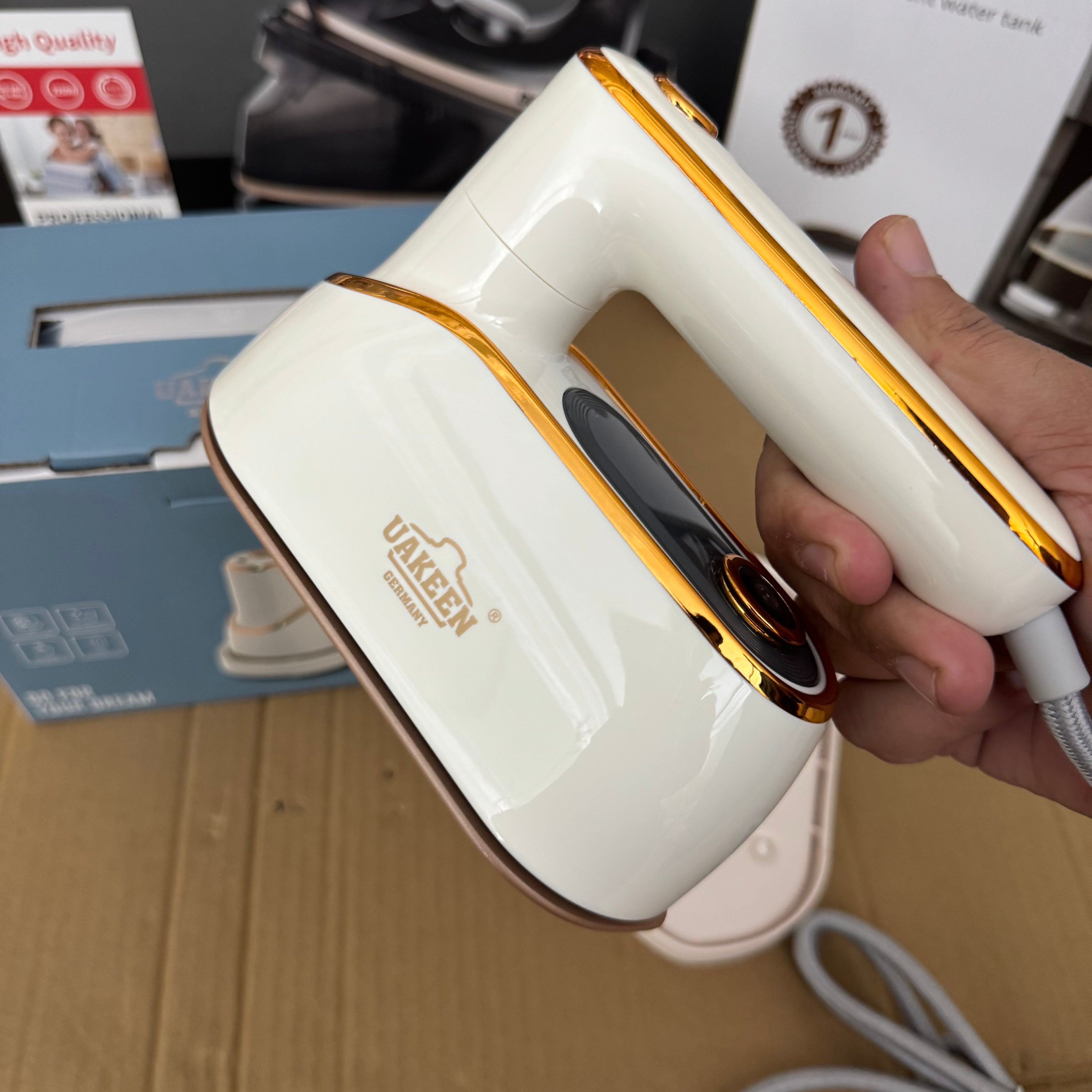 Uakeen Germany 1300W Handheld Travel Steam Iron | Portable Garment Steamer