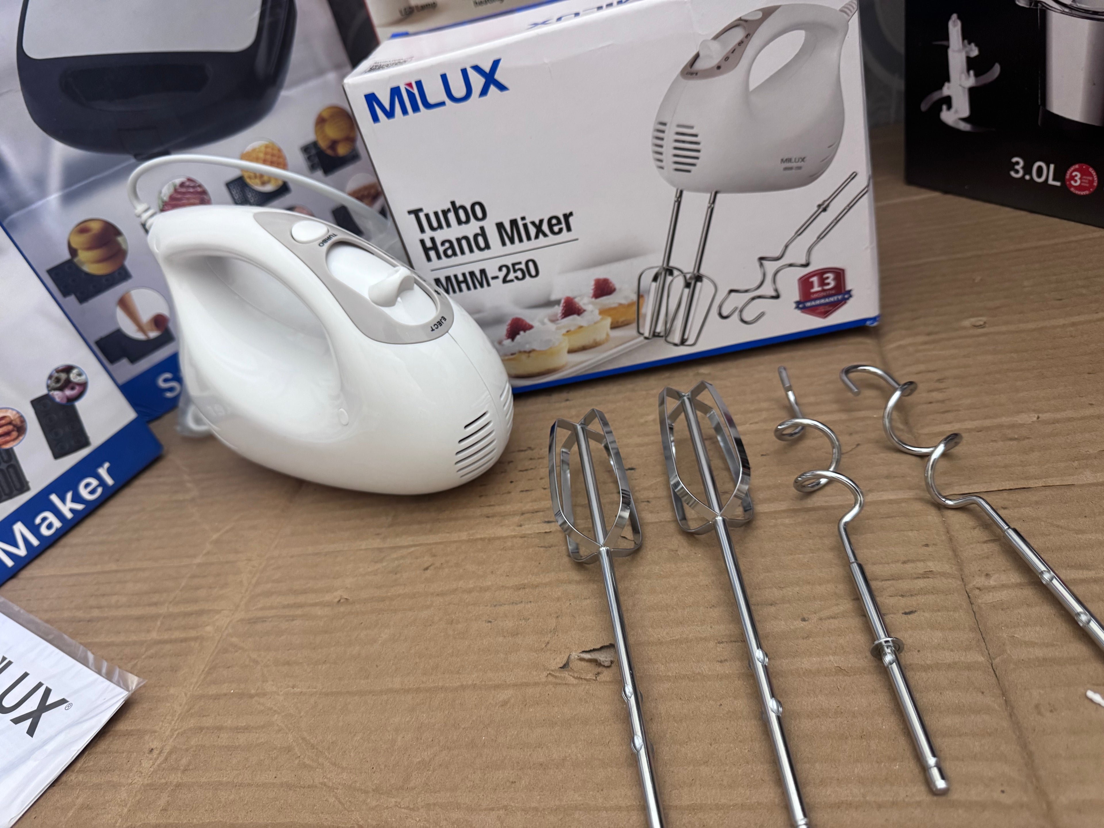 Milux Turbo Hand Mixer MHM-250 (Lot Imported) – Powerful Kitchen Hand Mixer in Pakistan