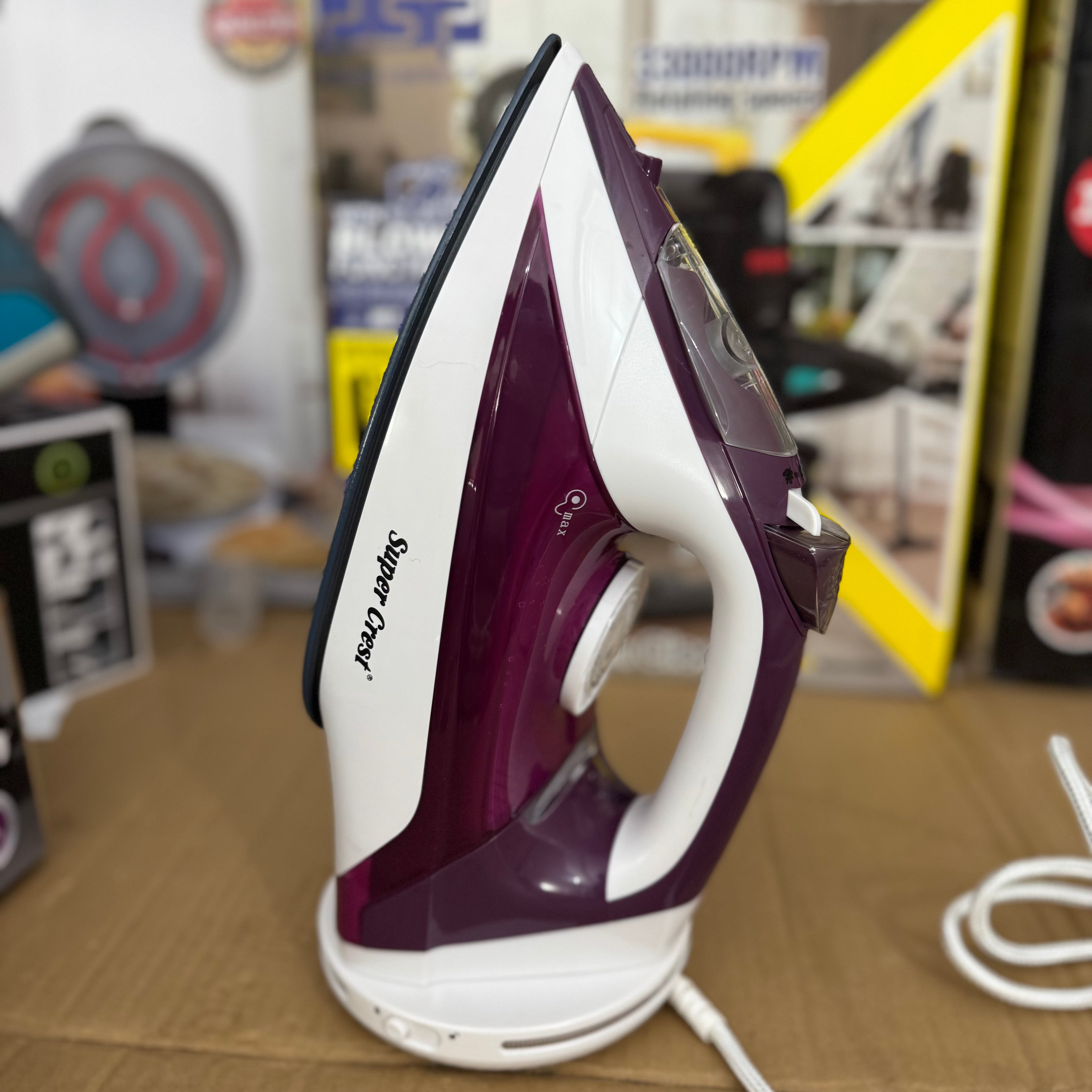 Lot Imported Super Crest Electric Steam Iron - SCT-1014