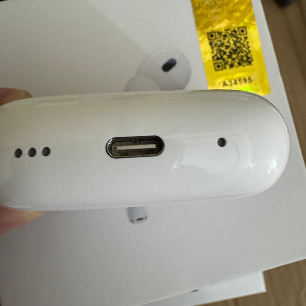 AirPods Pro (2nd Gen) Wireless Earbuds with MagSafe Case (USB-C) – ANC Edition