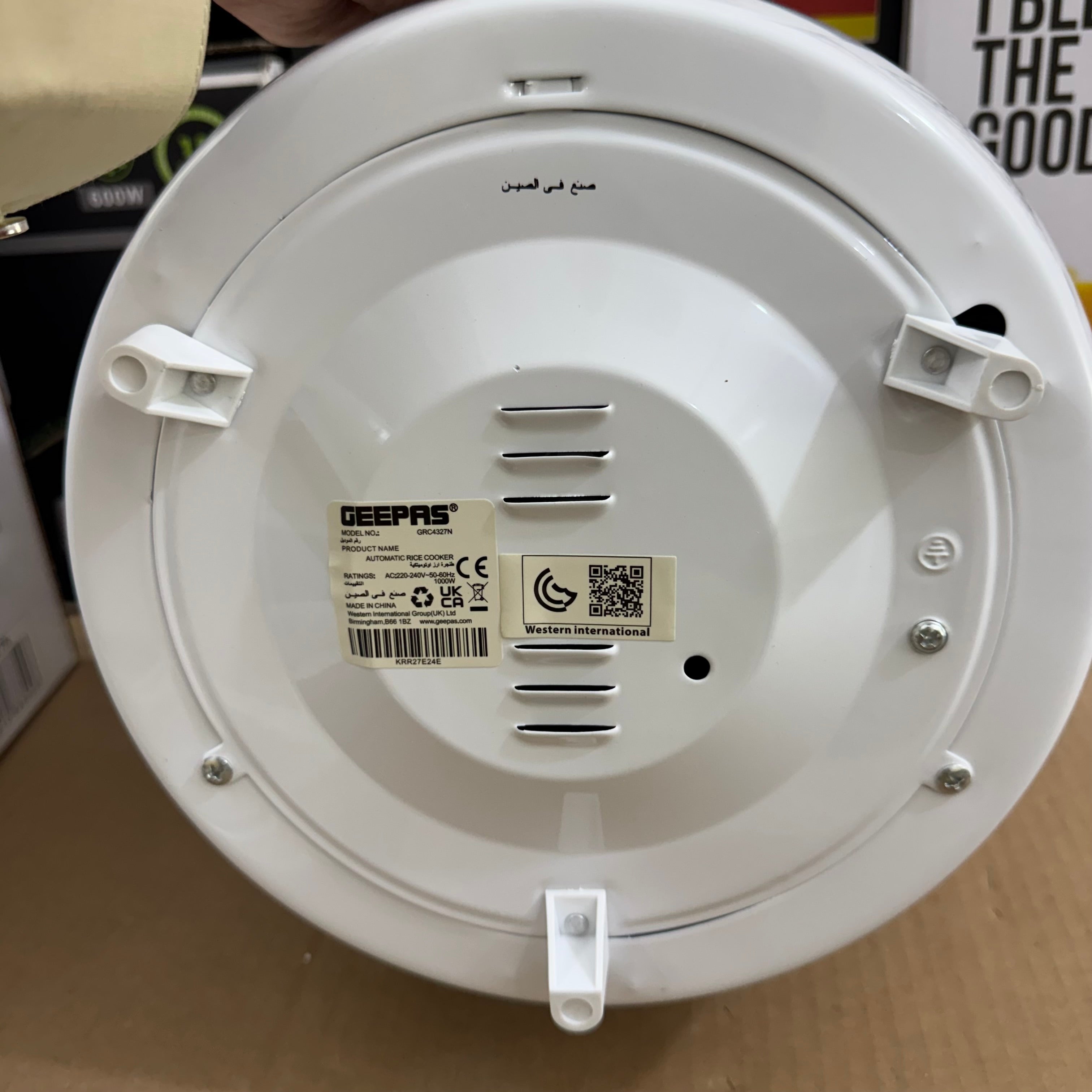 Geepas 2.8L Automatic Rice Cooker GRC4327N