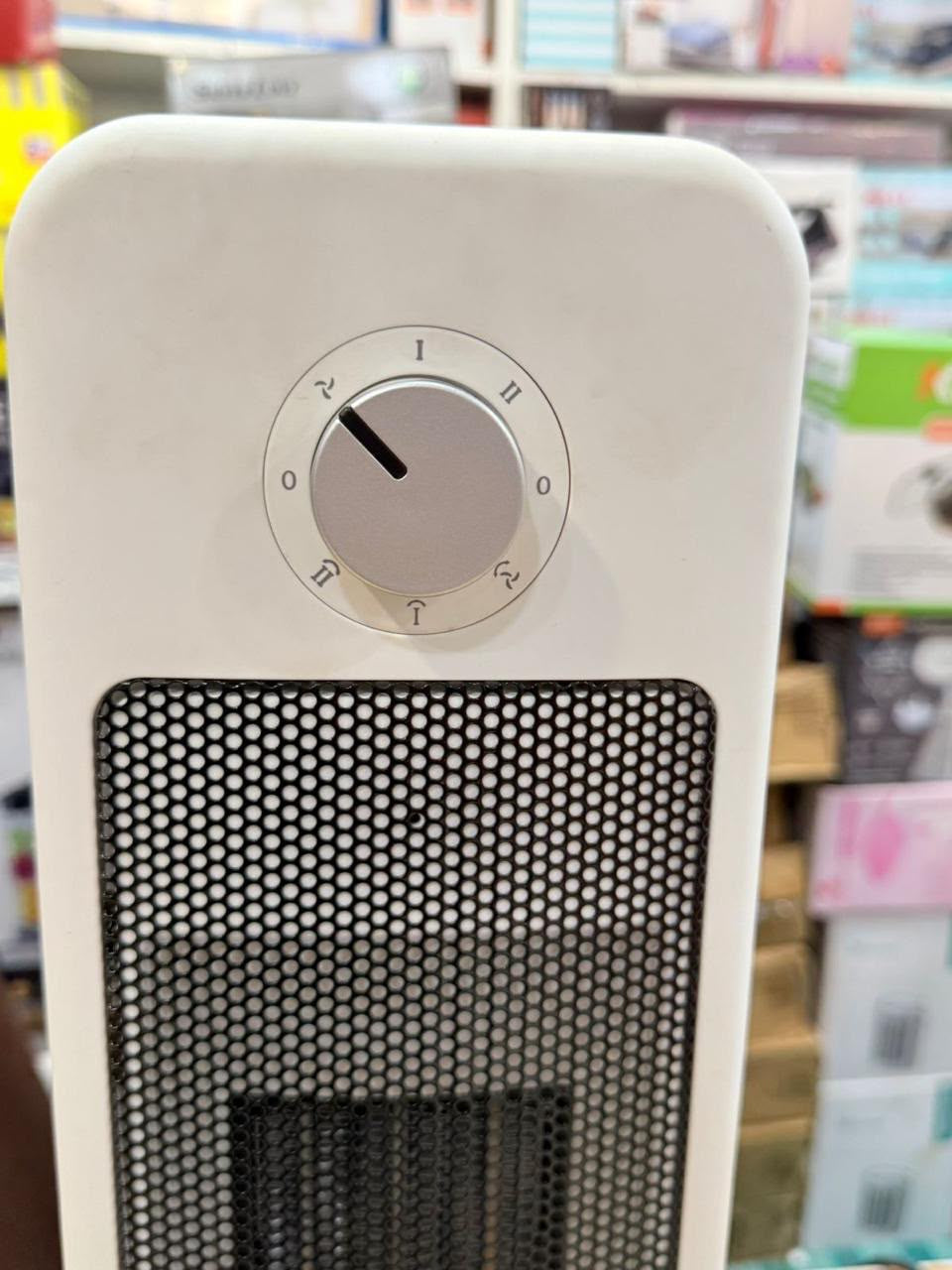 Hisense NFY-20N03 Ceramic Tower Heater – Portable Electric Room Heater with Oscillation