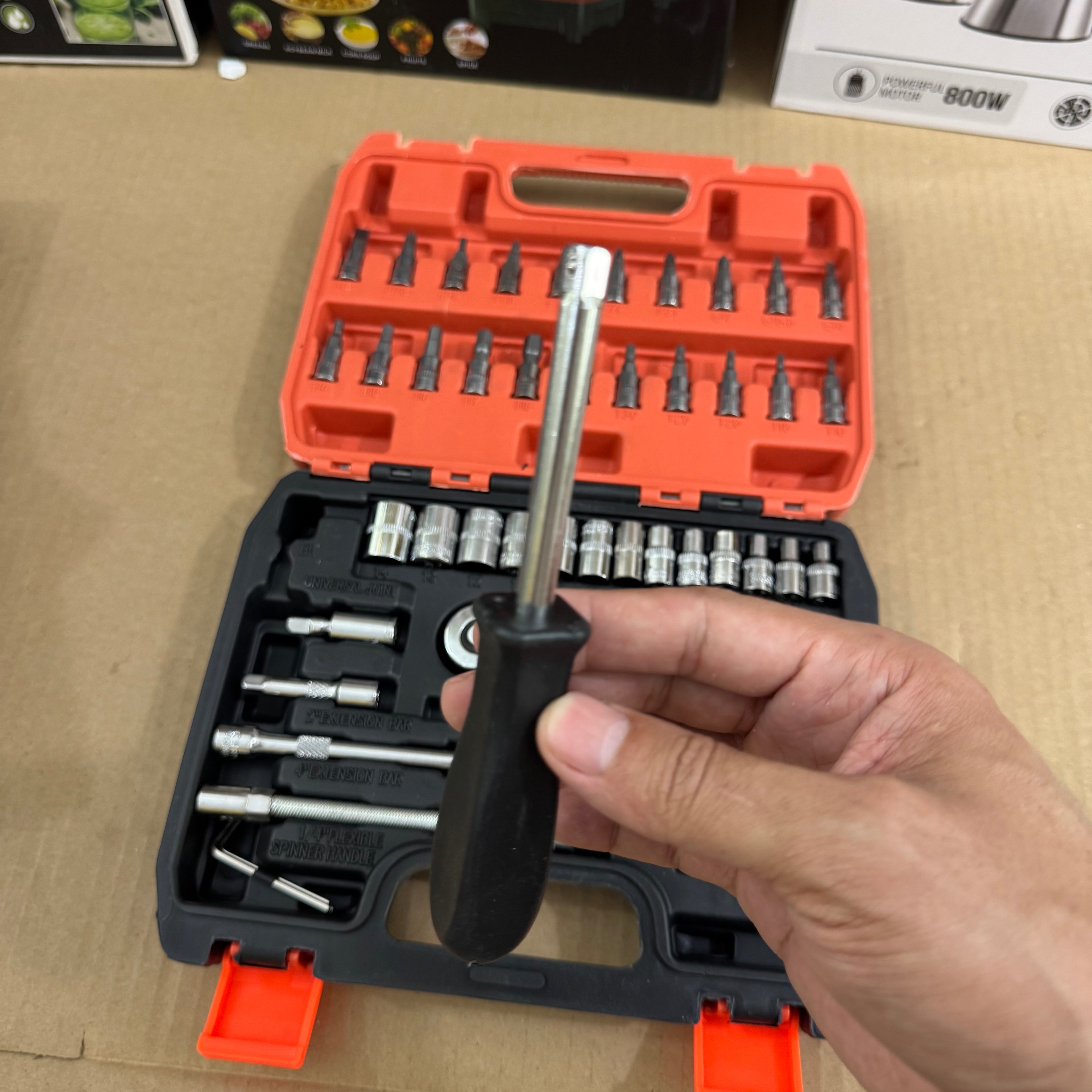 ShunDa 46-Piece 1/4" DR. Socket Set  Lot Imported