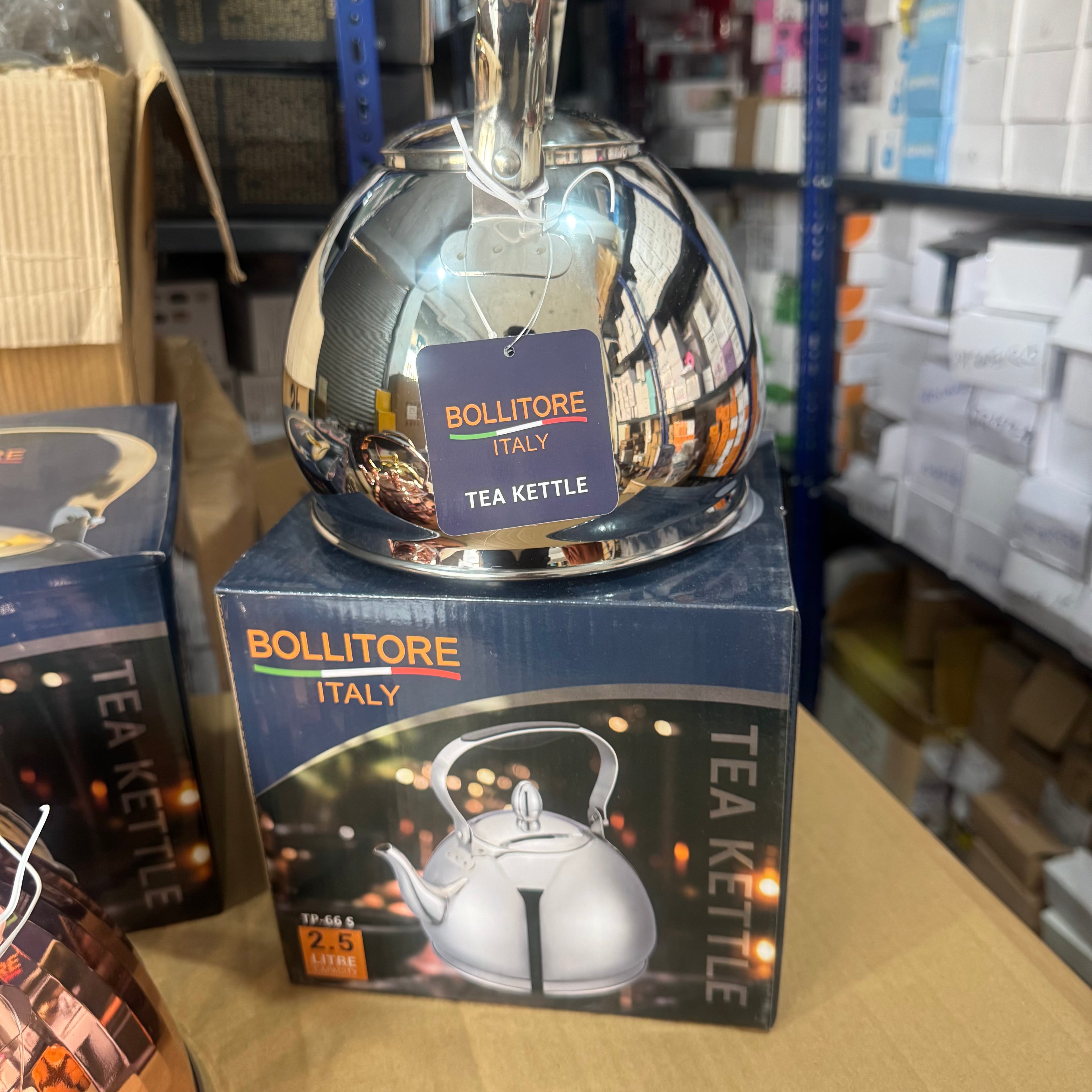 Bollitore Italy 2.5L Silver Stainless Steel Tea Kettle – Whistling Stovetop Pot