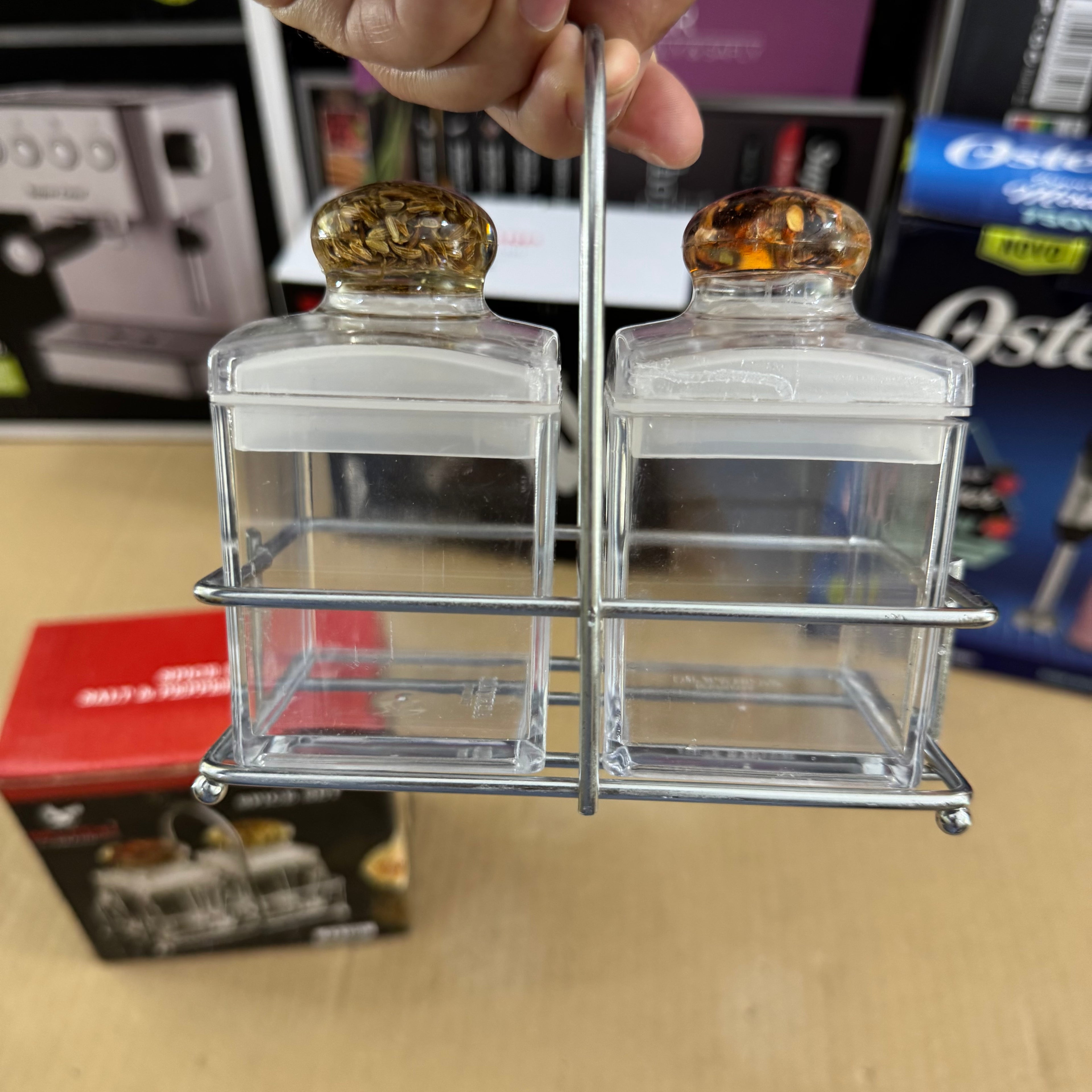 Falcon Brand 2-Piece Glass Spice Set