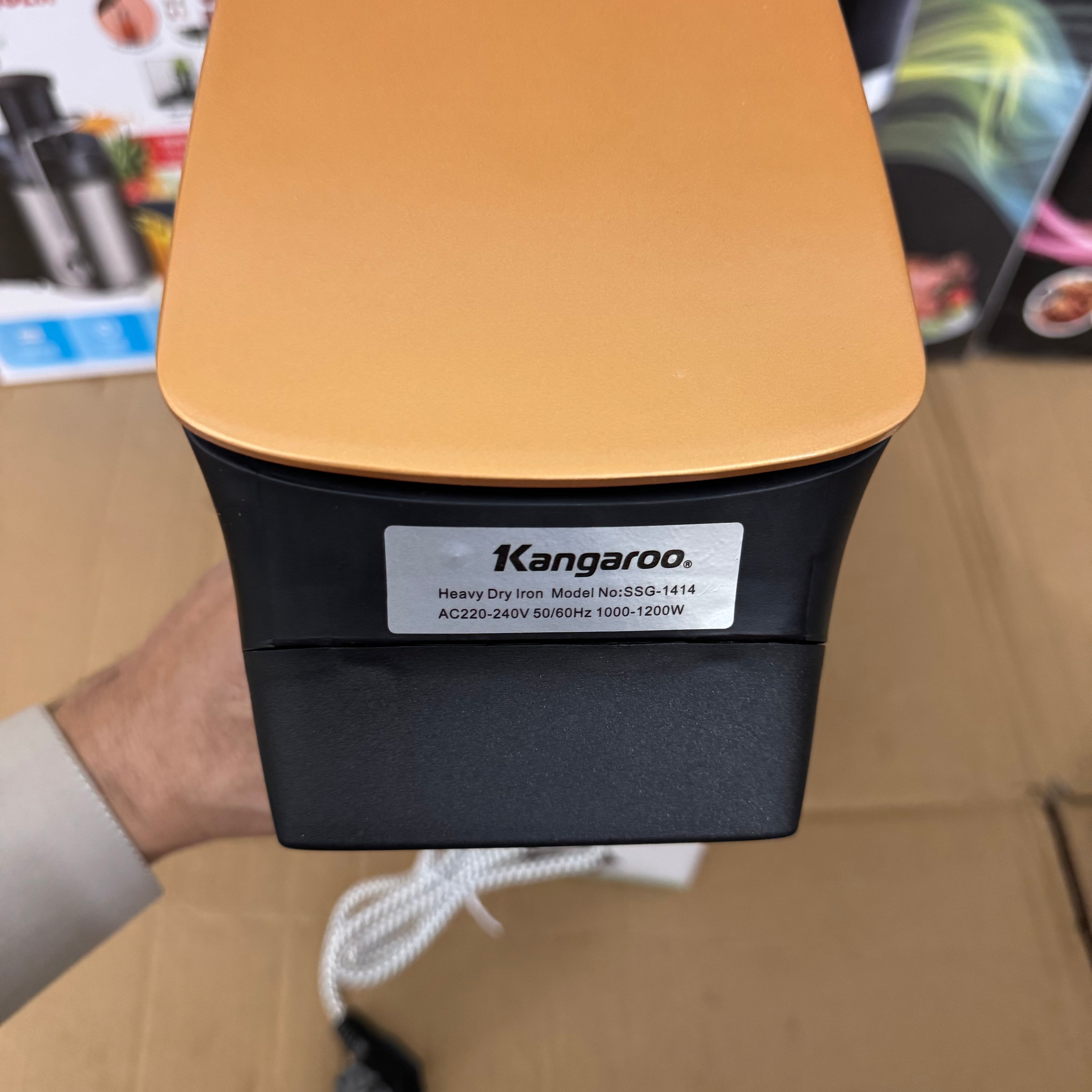 Lot Imported Kangaroo SSG-1414 Heavy Dry Iron