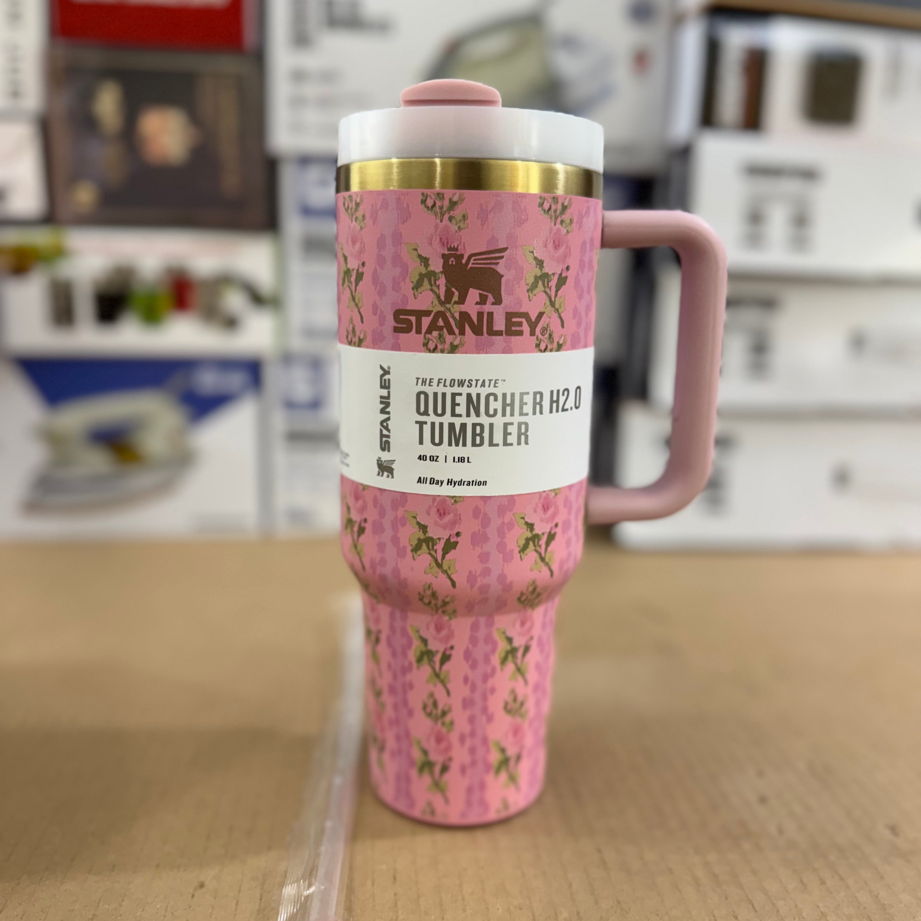 Stanley Quencher H2.0 FlowState™ Tumbler (40oz) – Rose Floral Edition Lot Imported