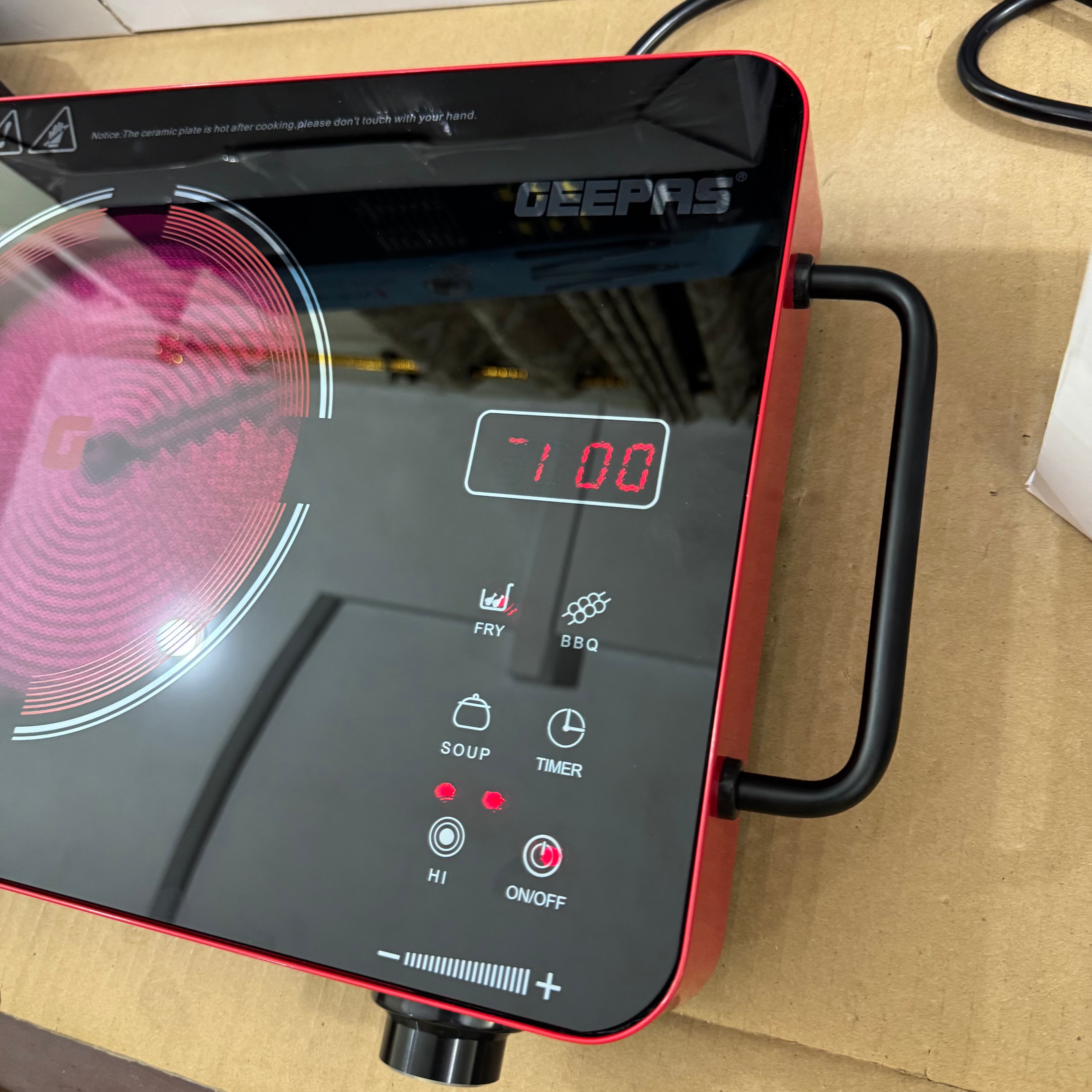 Geepas Digital Infrared Cooker GIC6922P-3K