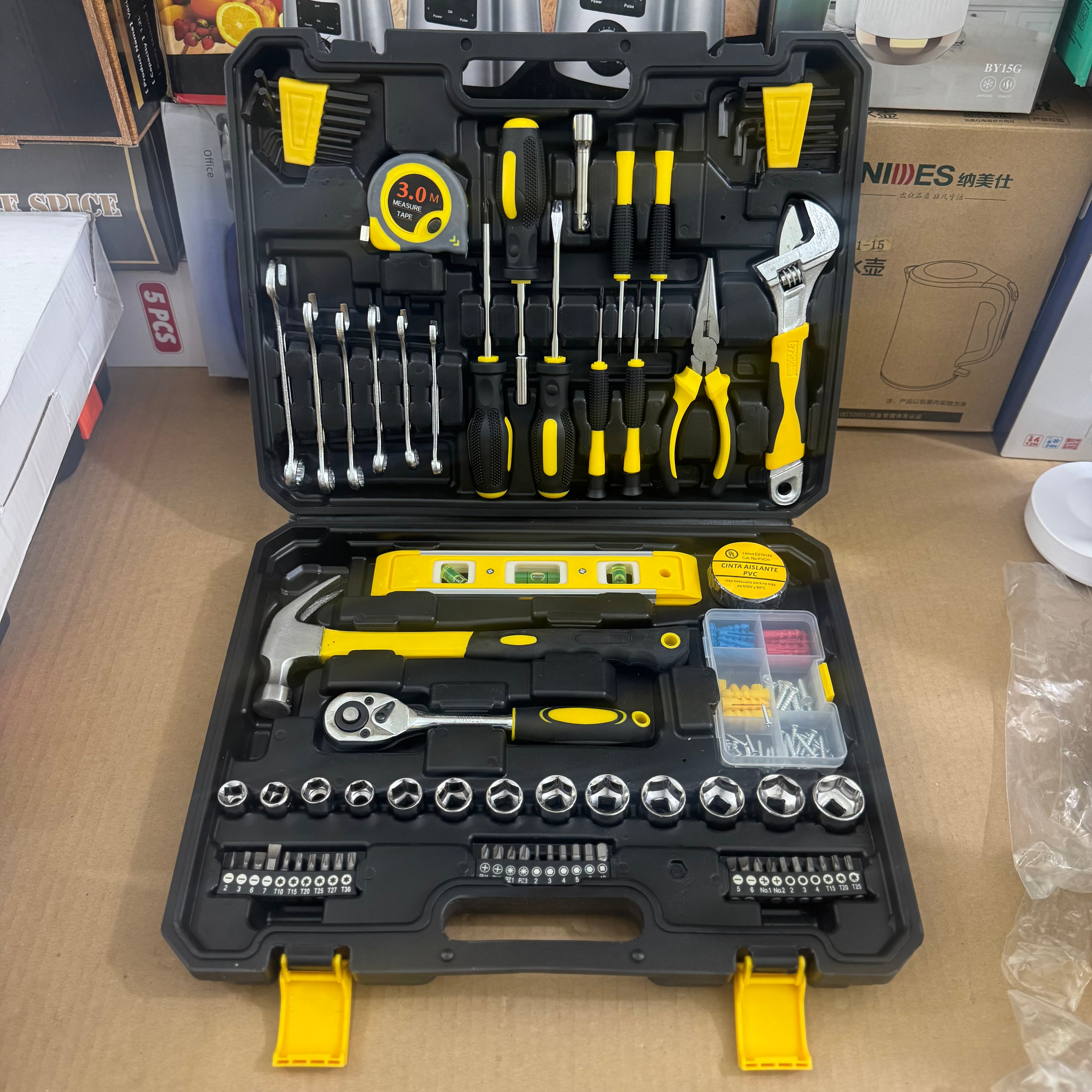 108-Piece Universal Tool Kit - Complete Home DIY Hardware Set with Carry Case German