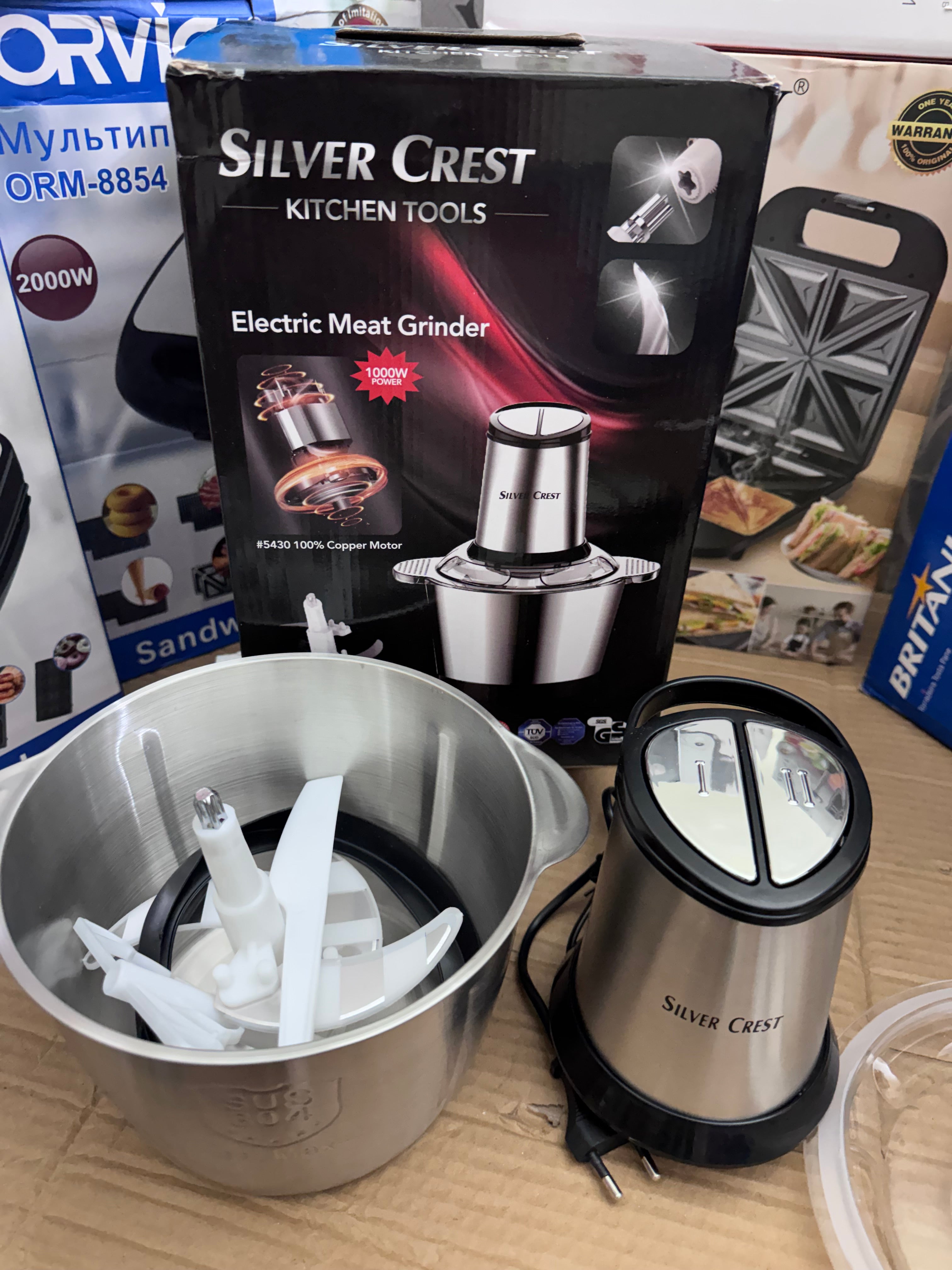 Silver Crest Electric Meat Grinder 1000W – 3.0L Bowl | Lot Imported | Pakistan