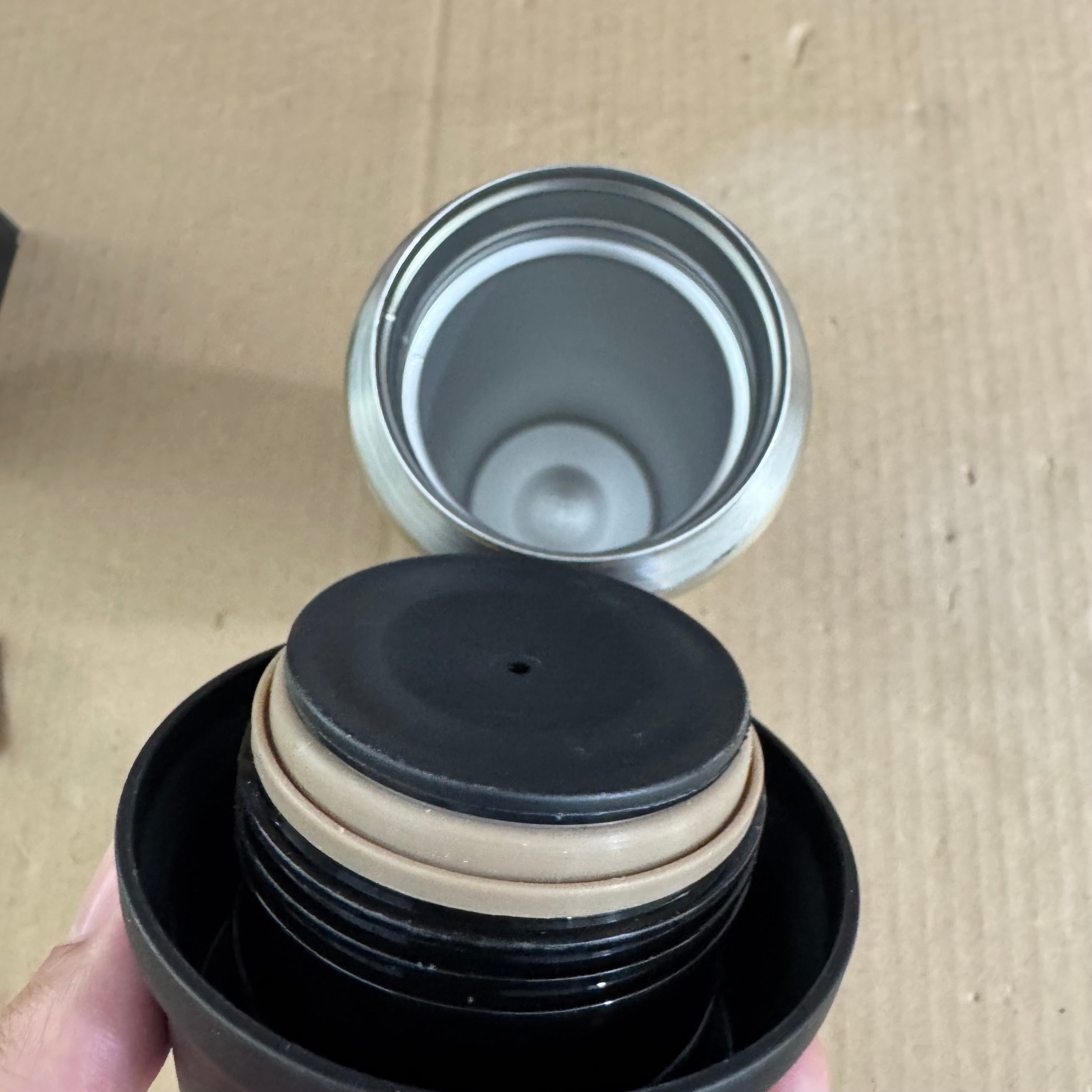Luxury Gold Vacuum Insulated Coffee Mug - 450ml Hot & Cool