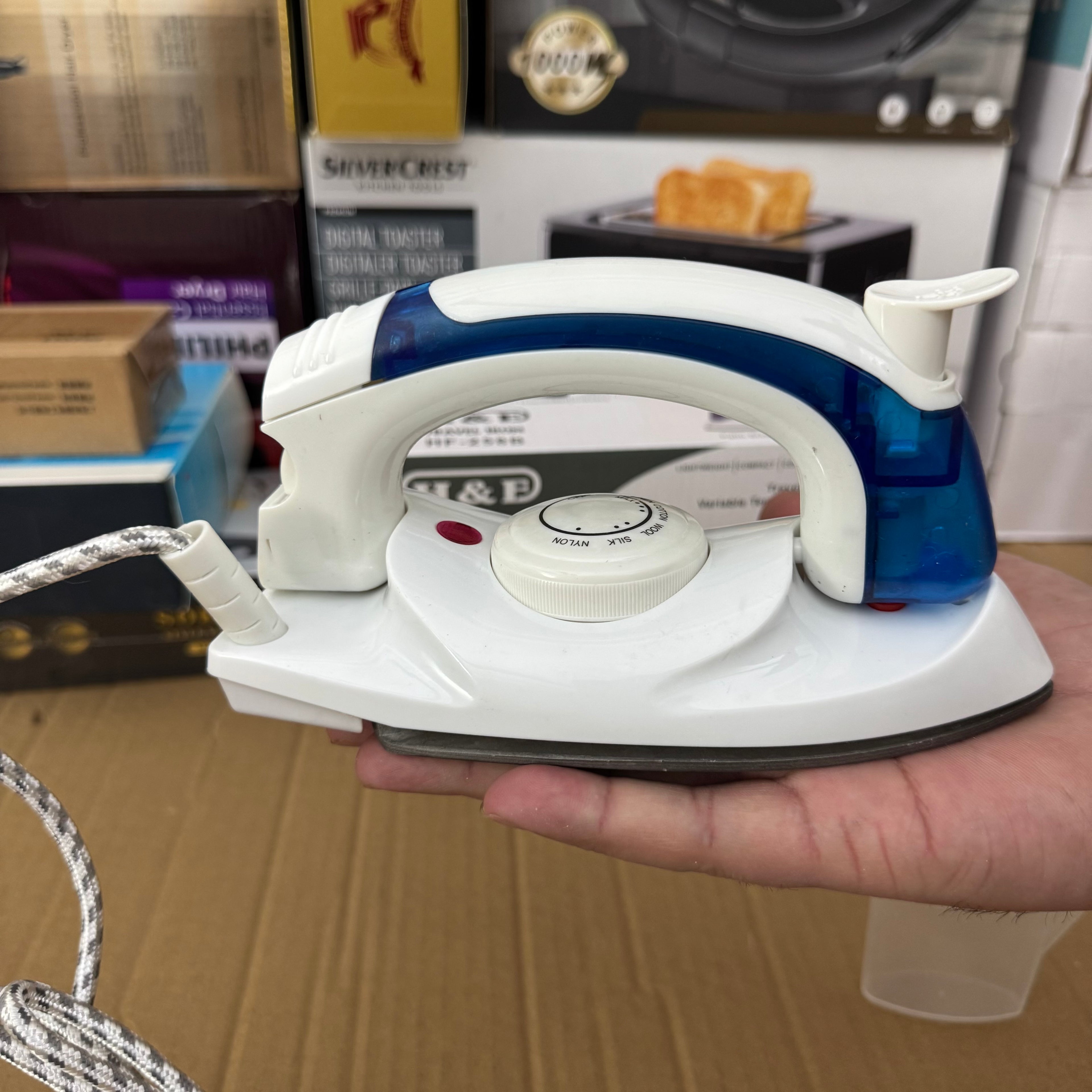 H&F Portable Travel Steam Iron HF-258B Lot Imported