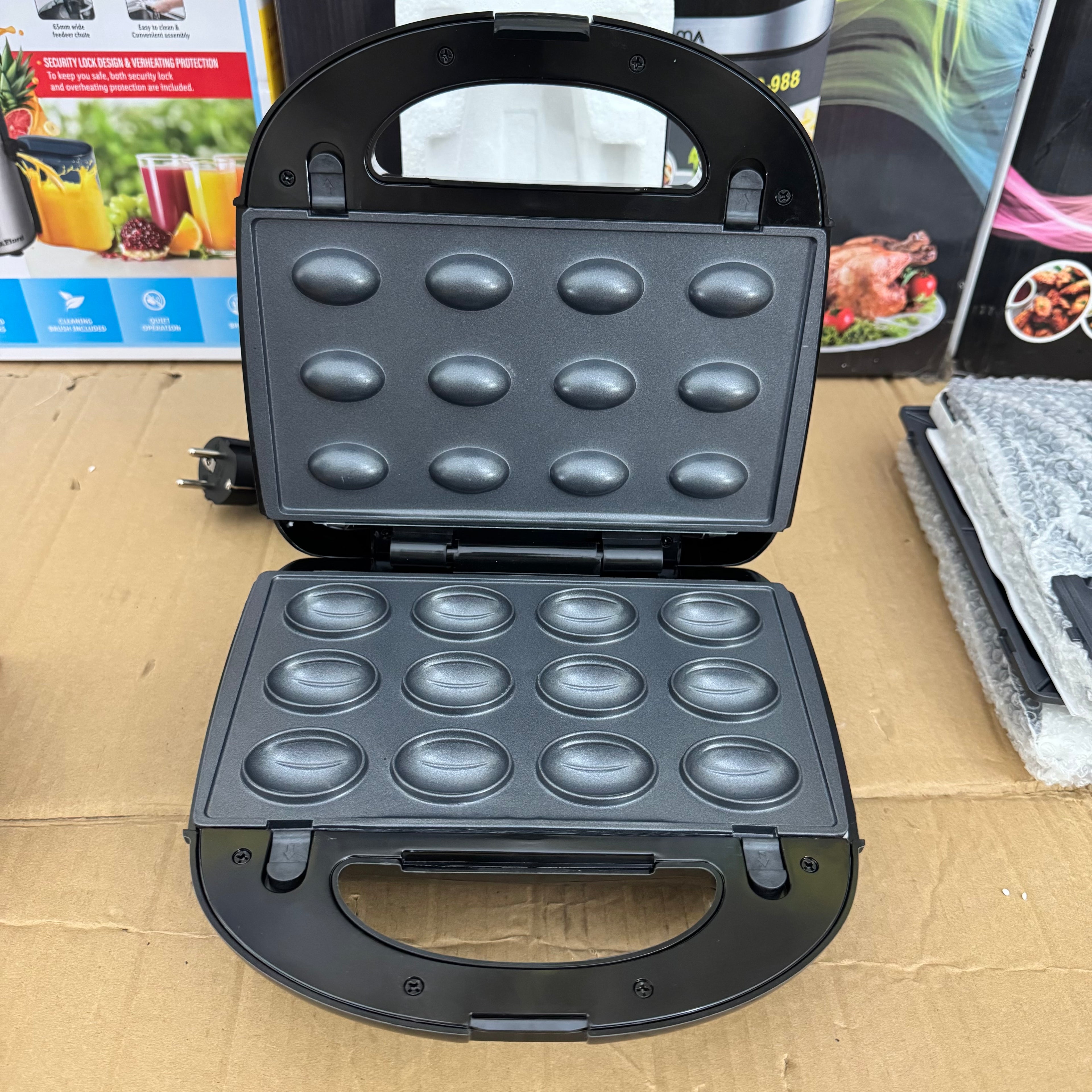 ORVICA ORM-8852 6-in-1 Sandwich Maker 2000W – Lot Imported | Multi Baker for Home & Commercial Use in Pakistan