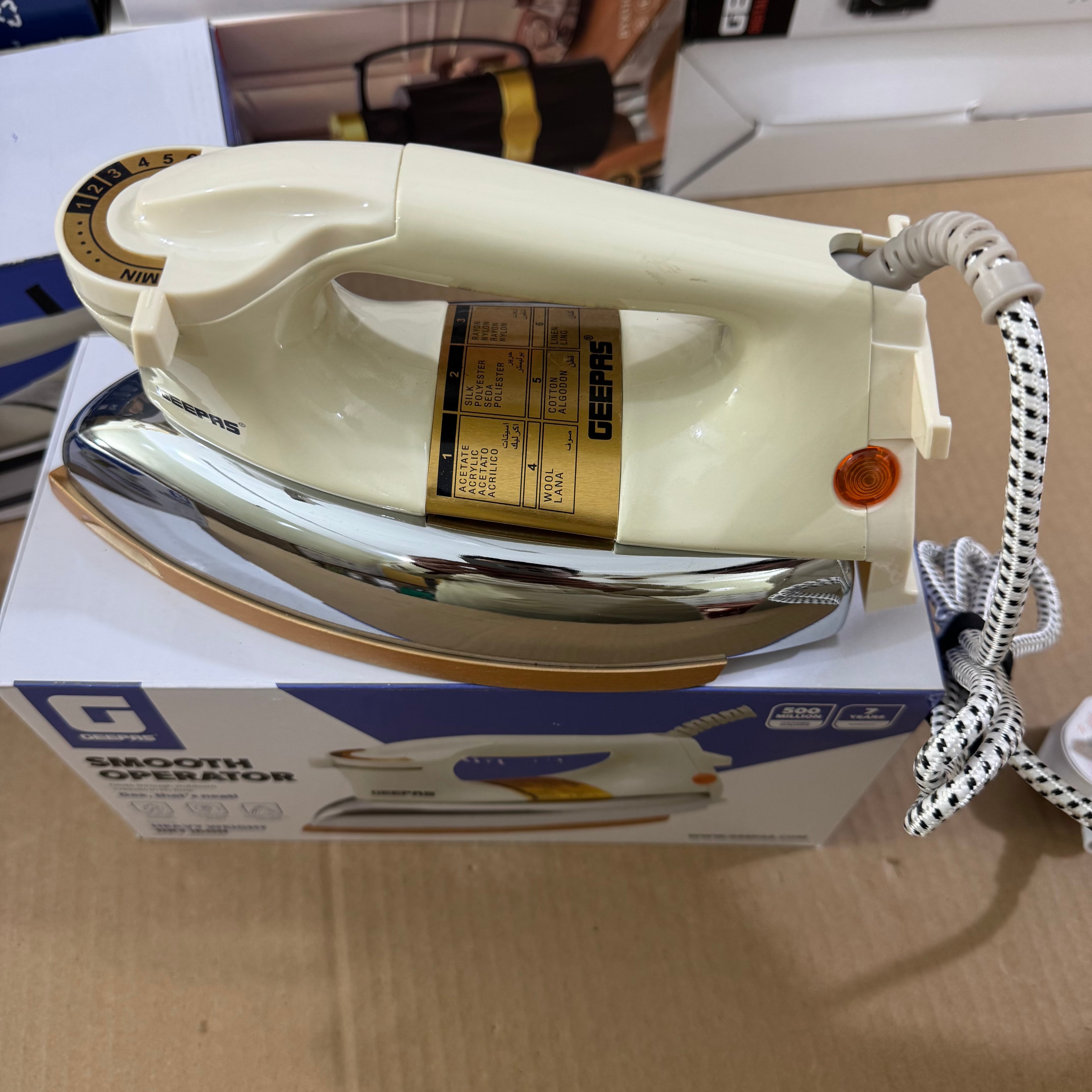 Geepas Heavy Weight Dry Iron Model GDI2771 – German Design