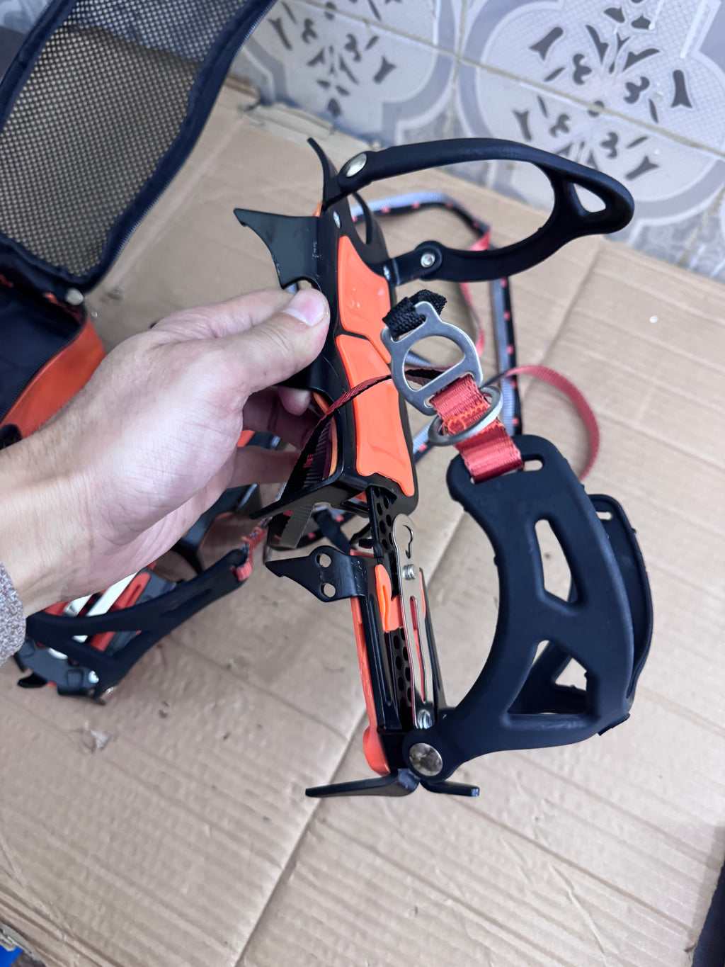 LOT Imported Anti-Slip Ice Snow Cleats Crampons (Pair for 1 Person) – Travel & Hiking