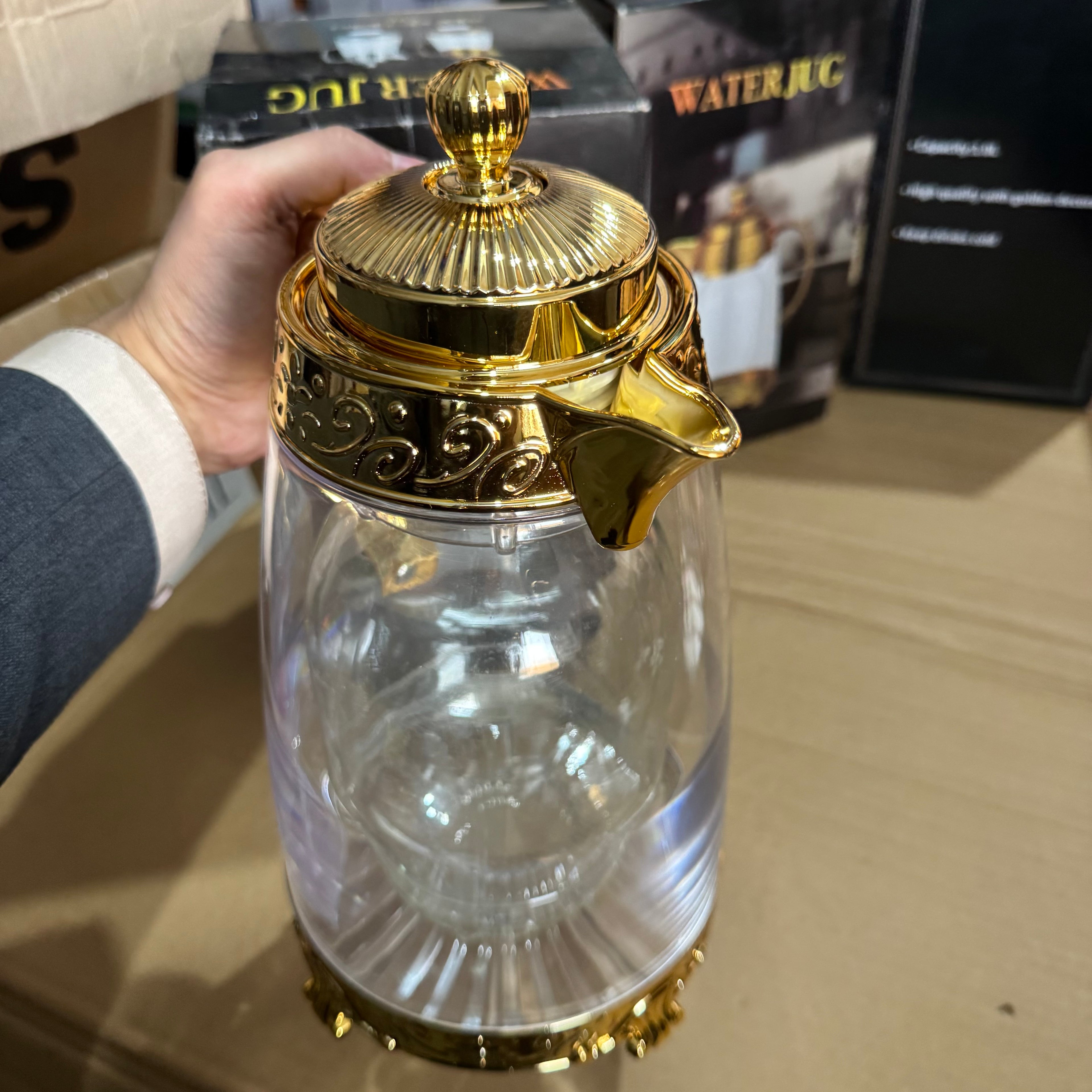 Luxury Gold Glass Water Jug - Elegant Floral Engraved Beverage Carafe & Server