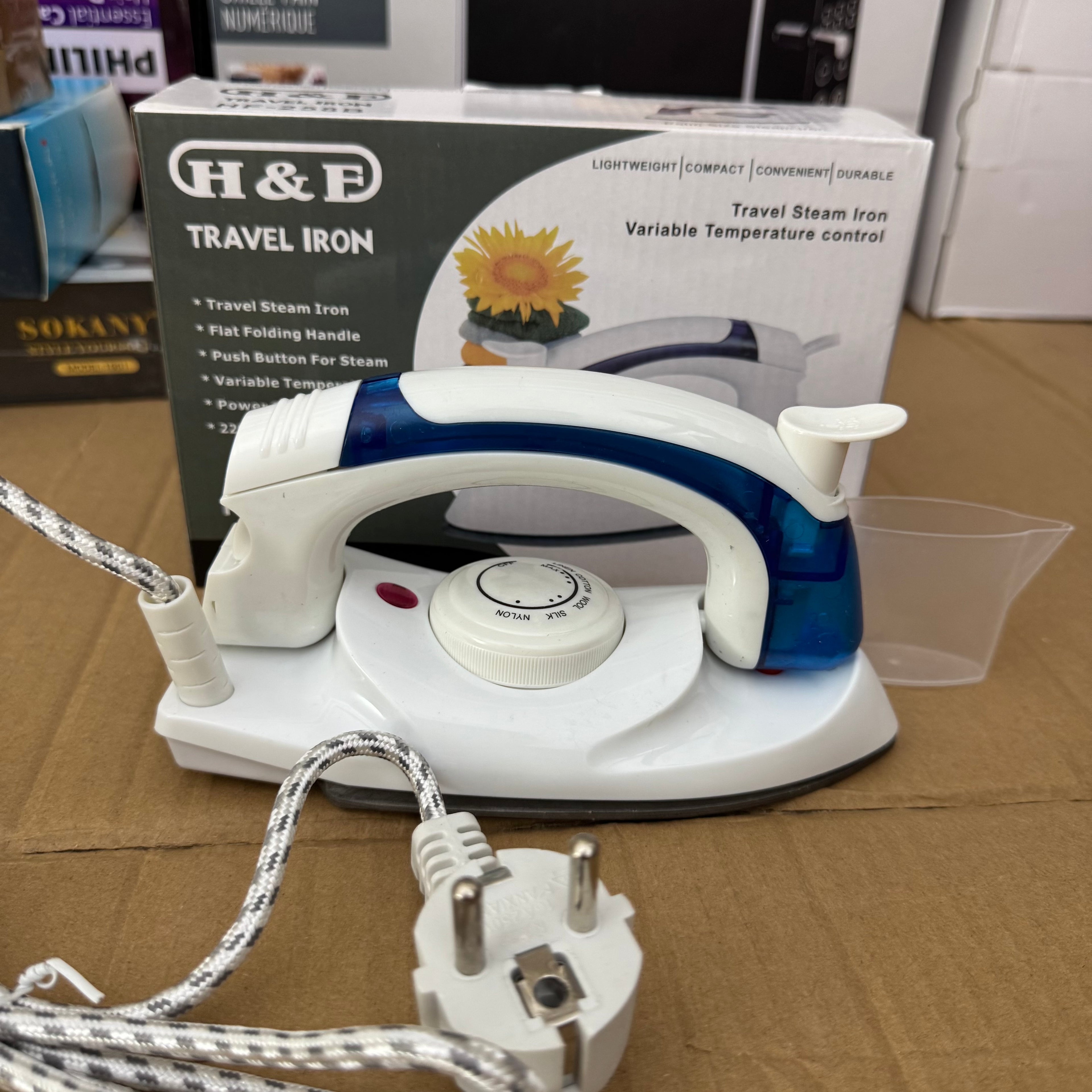 H&F Portable Travel Steam Iron HF-258B Lot Imported