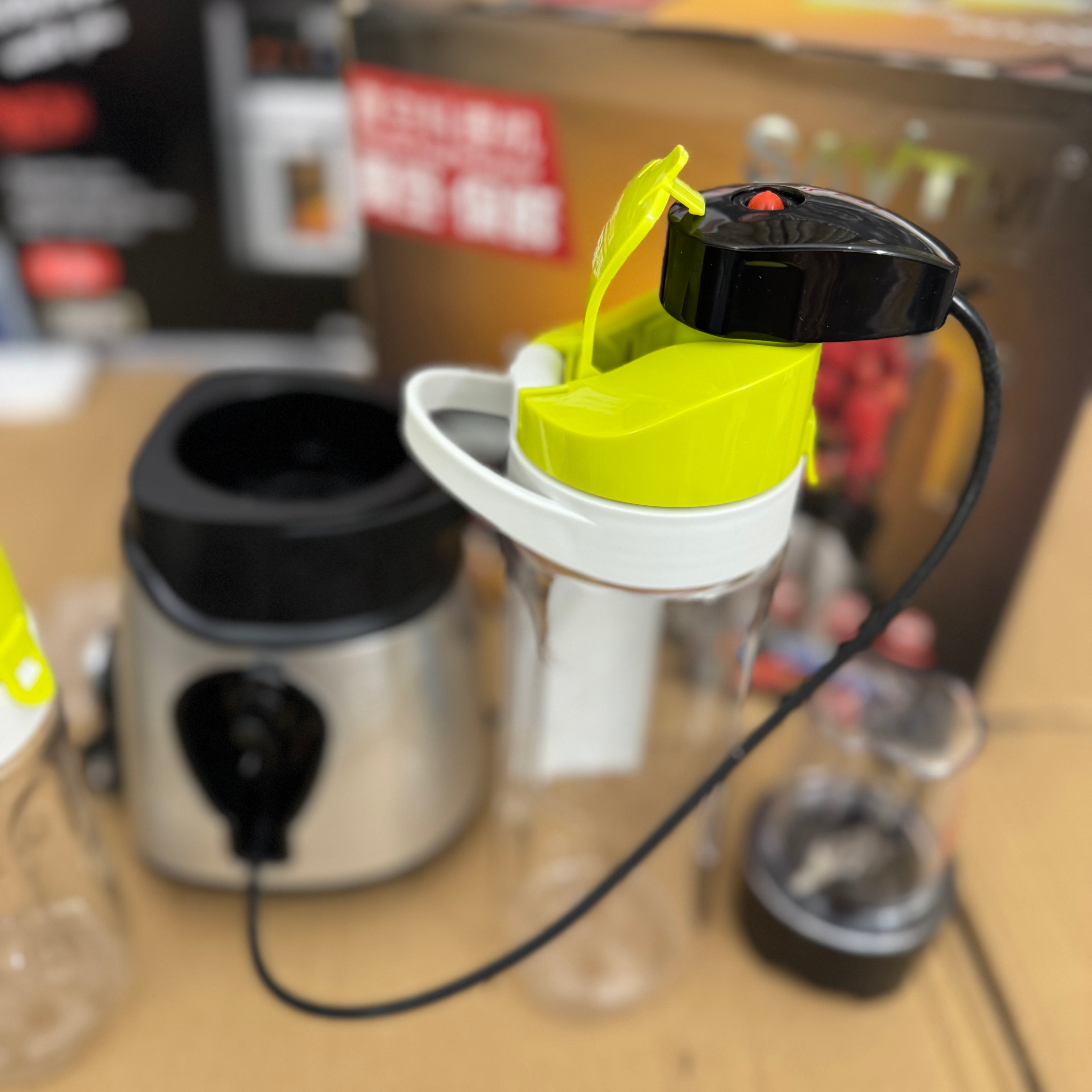 SAVTM Multifunctional Personal Blender – Lot Imported