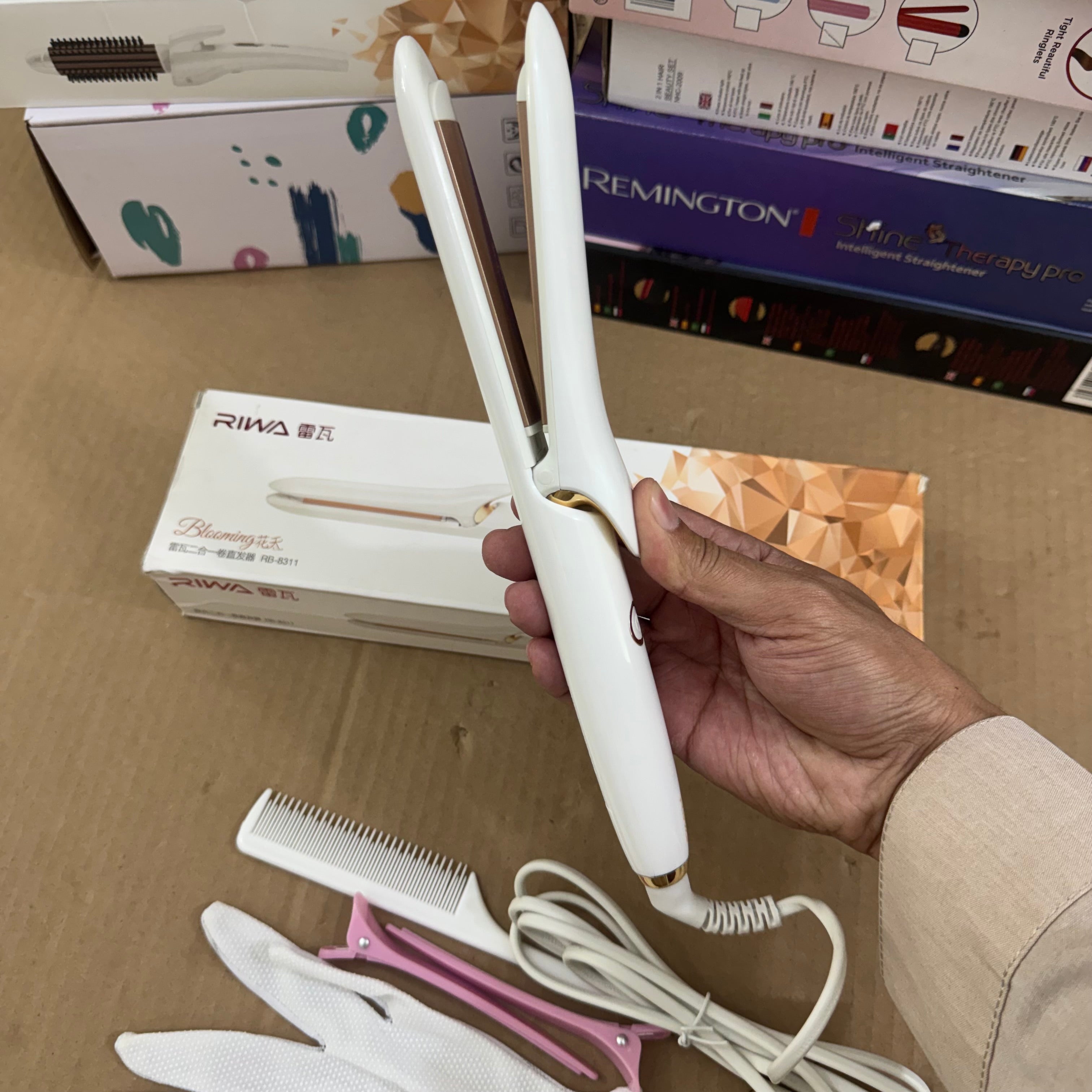 RIWA 2-in-1 Hair Straightener & Curler RB-8311